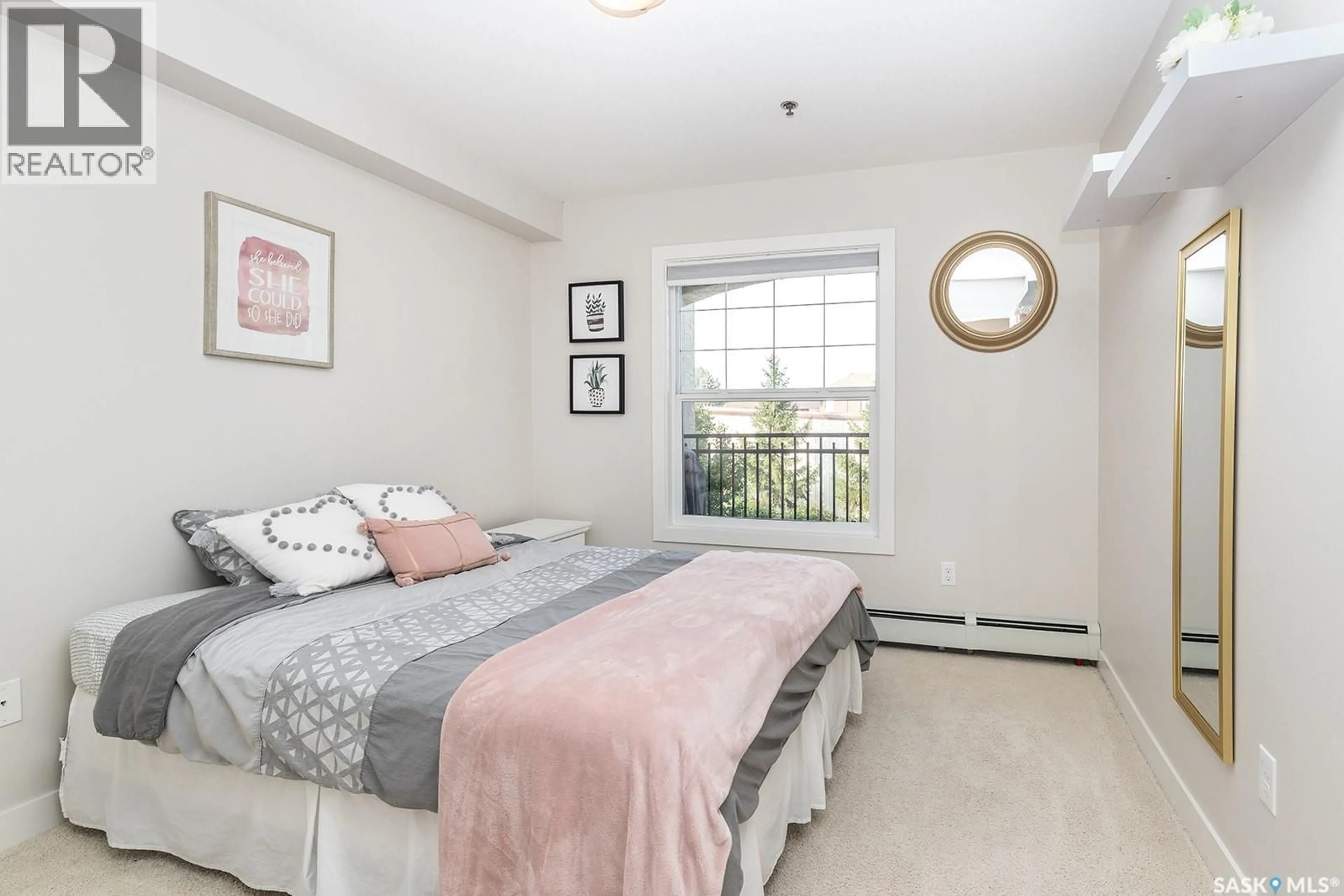 Bedroom with bed, unknown for 208B - 415 HUNTER ROAD, Saskatoon Saskatchewan S7T1C9