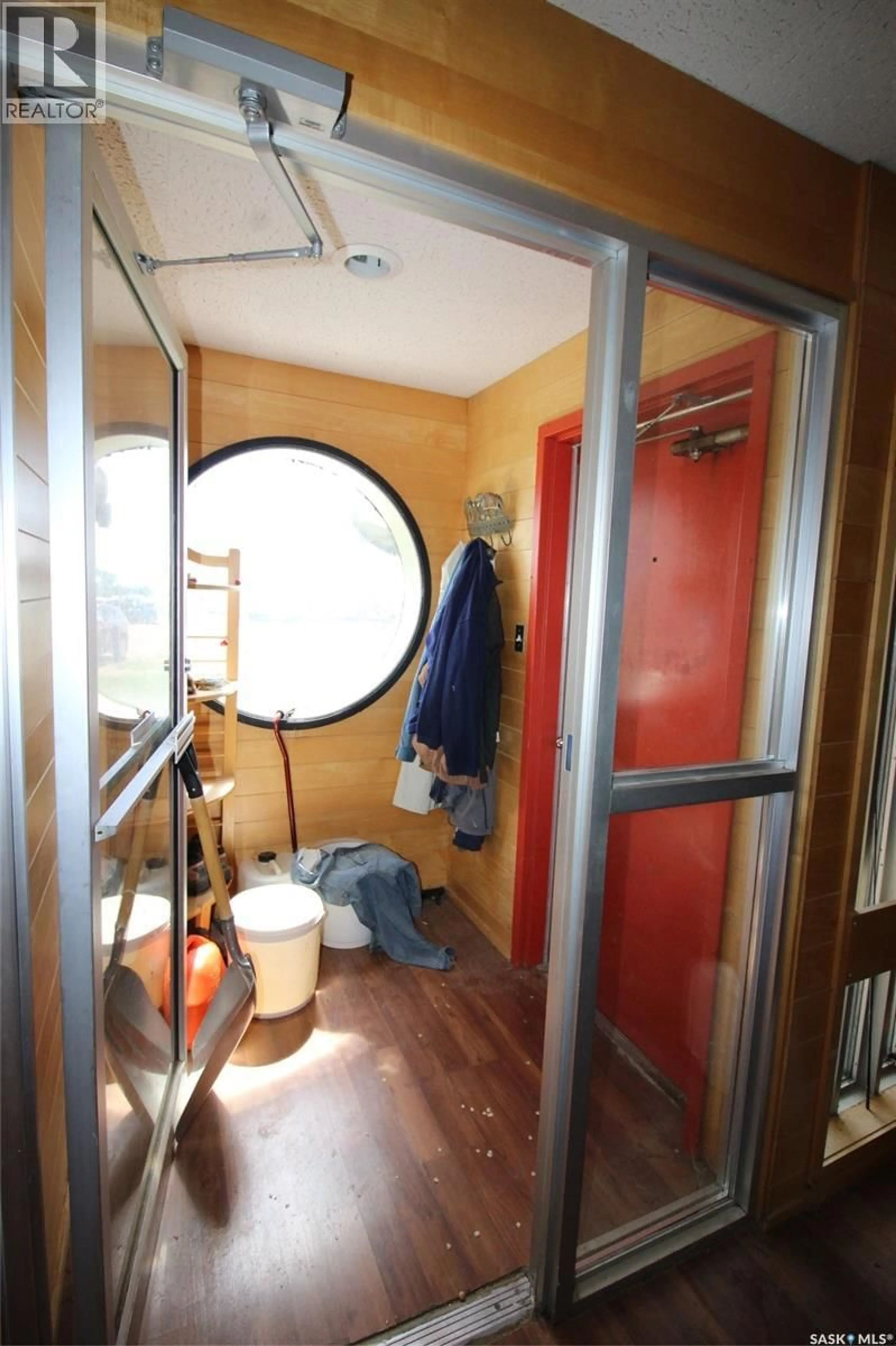 Unknown for 303 1ST AVENUE, Climax Saskatchewan S0N0N0