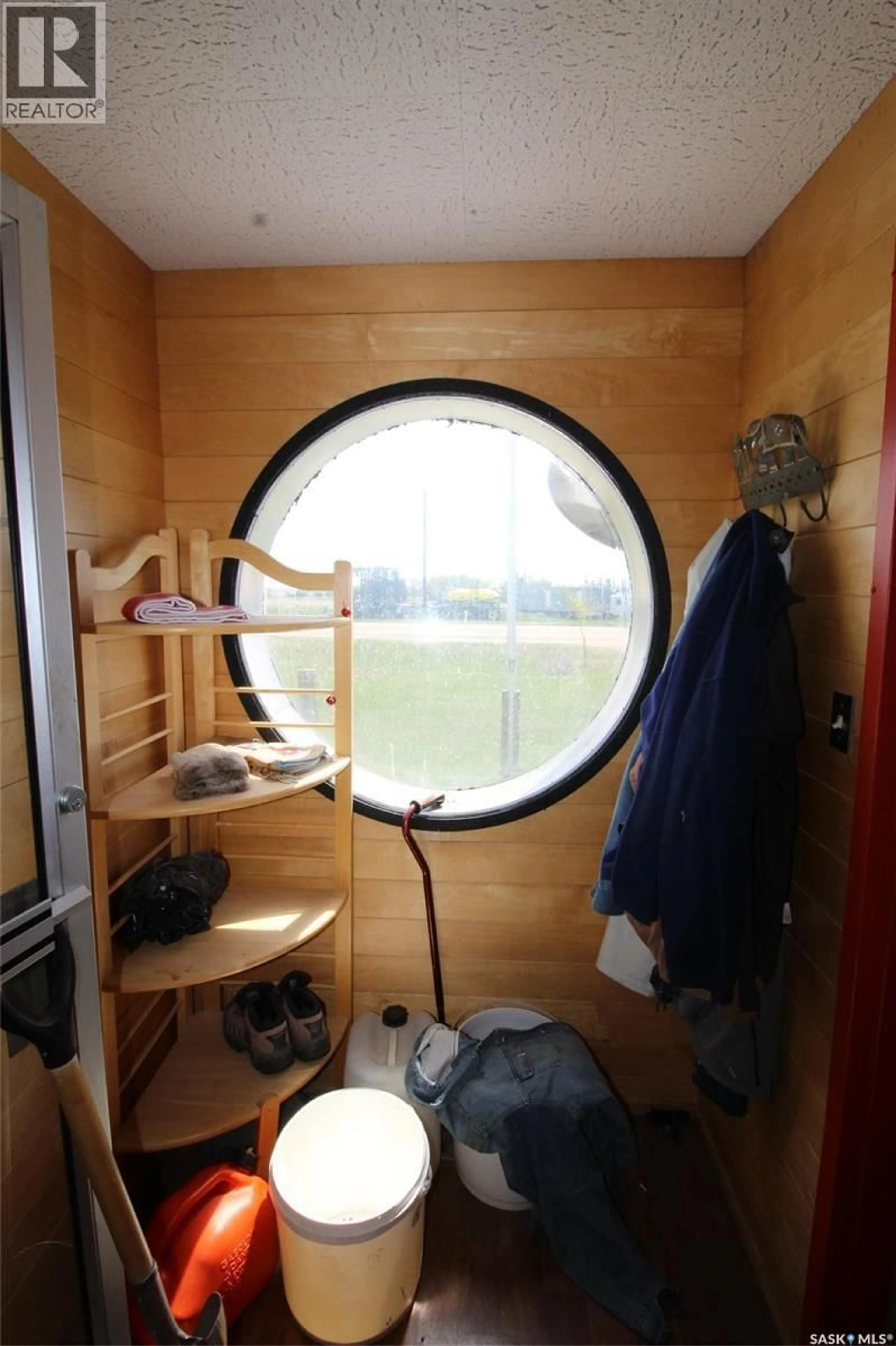 Storage room or clothes room or walk-in closet for 303 1ST AVENUE, Climax Saskatchewan S0N0N0