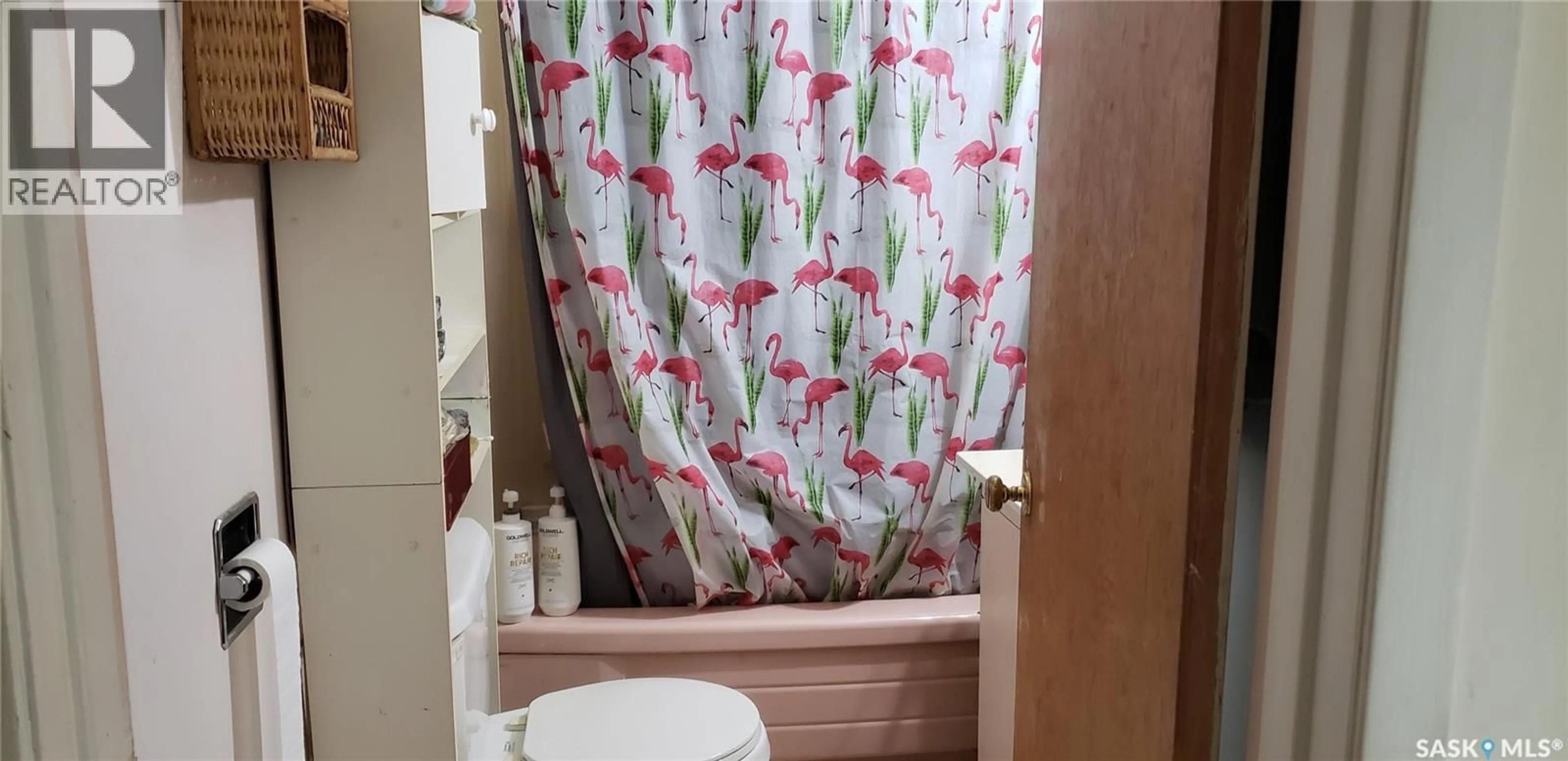 Standard bathroom, floor is not visible for 211 2ND STREET, Lafleche Saskatchewan S0H2K0