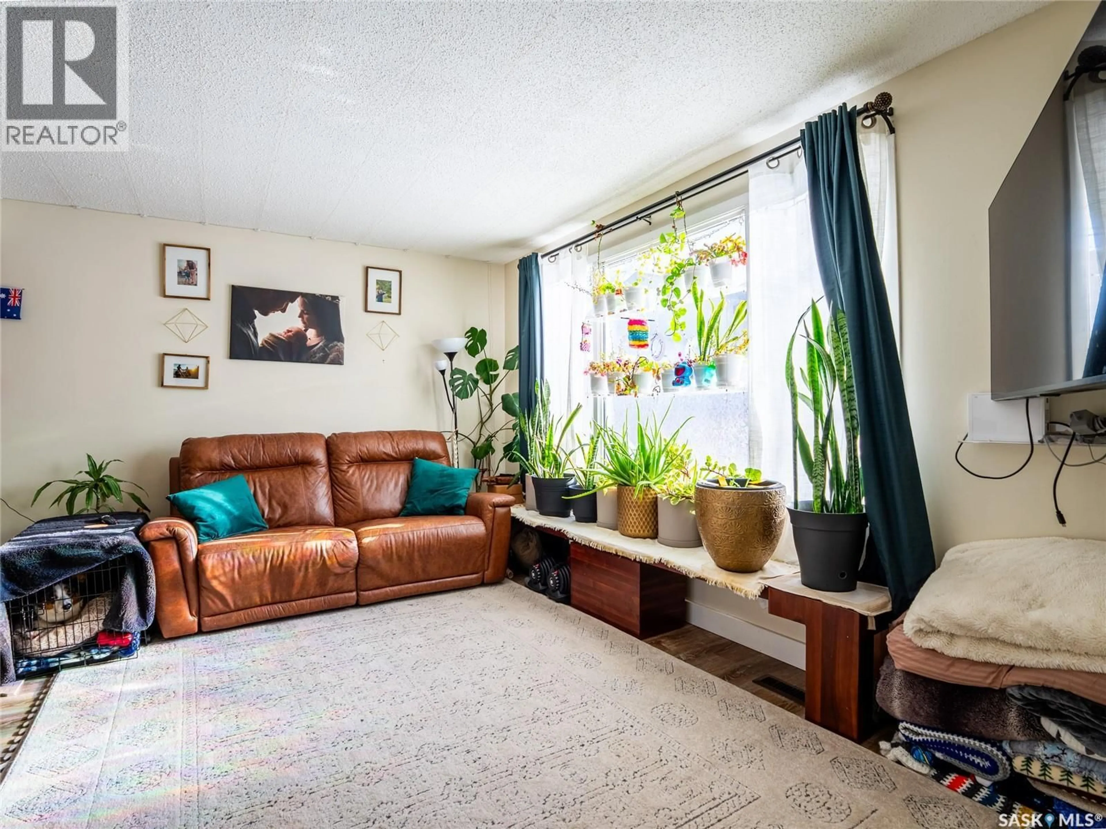 Living room with furniture, unknown for 58 MACKENZIE MEWS, Regina Saskatchewan S4N5M5