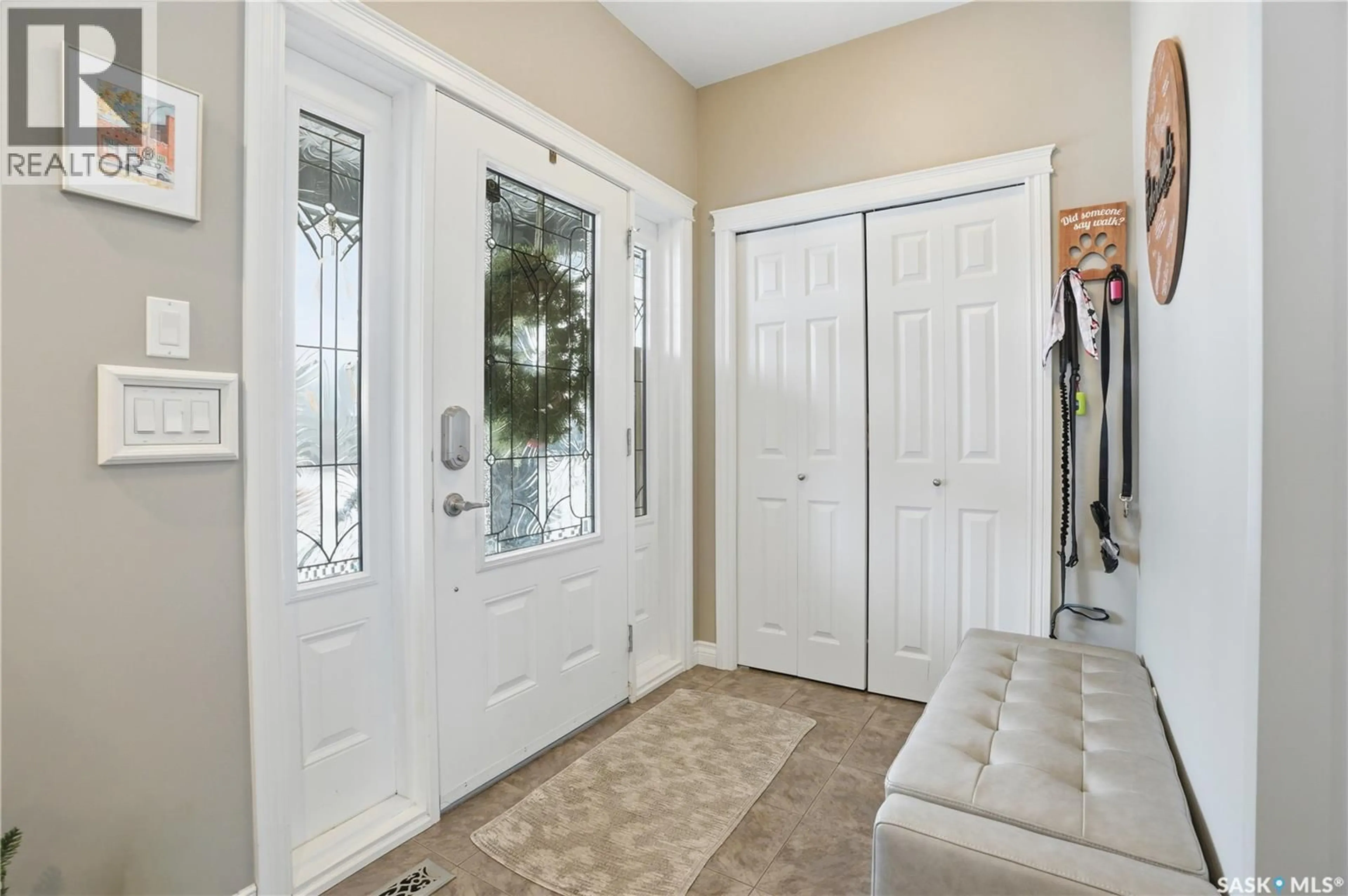 Indoor entryway for 405 GOLDEN WILLOW WAY, Warman Saskatchewan S0K0A1