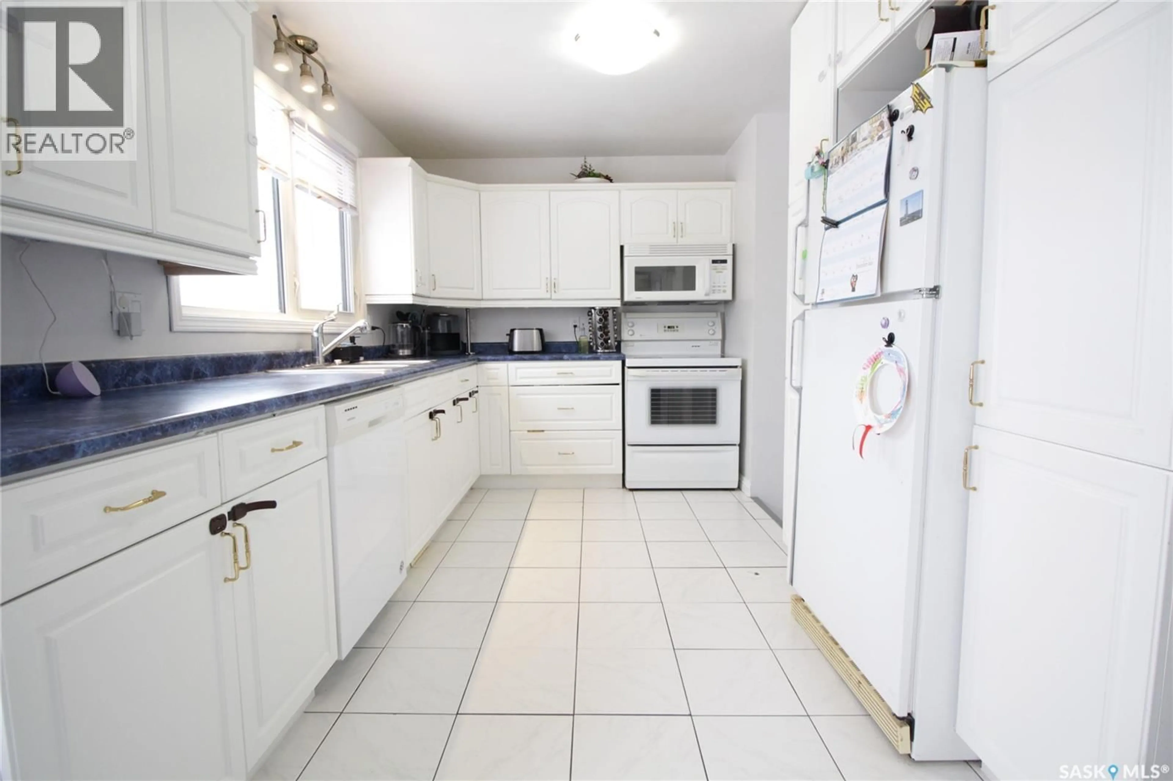 Standard kitchen, ceramic/tile floor for 1106 BOBOLINK BAY, Rocanville Saskatchewan S0A3L0
