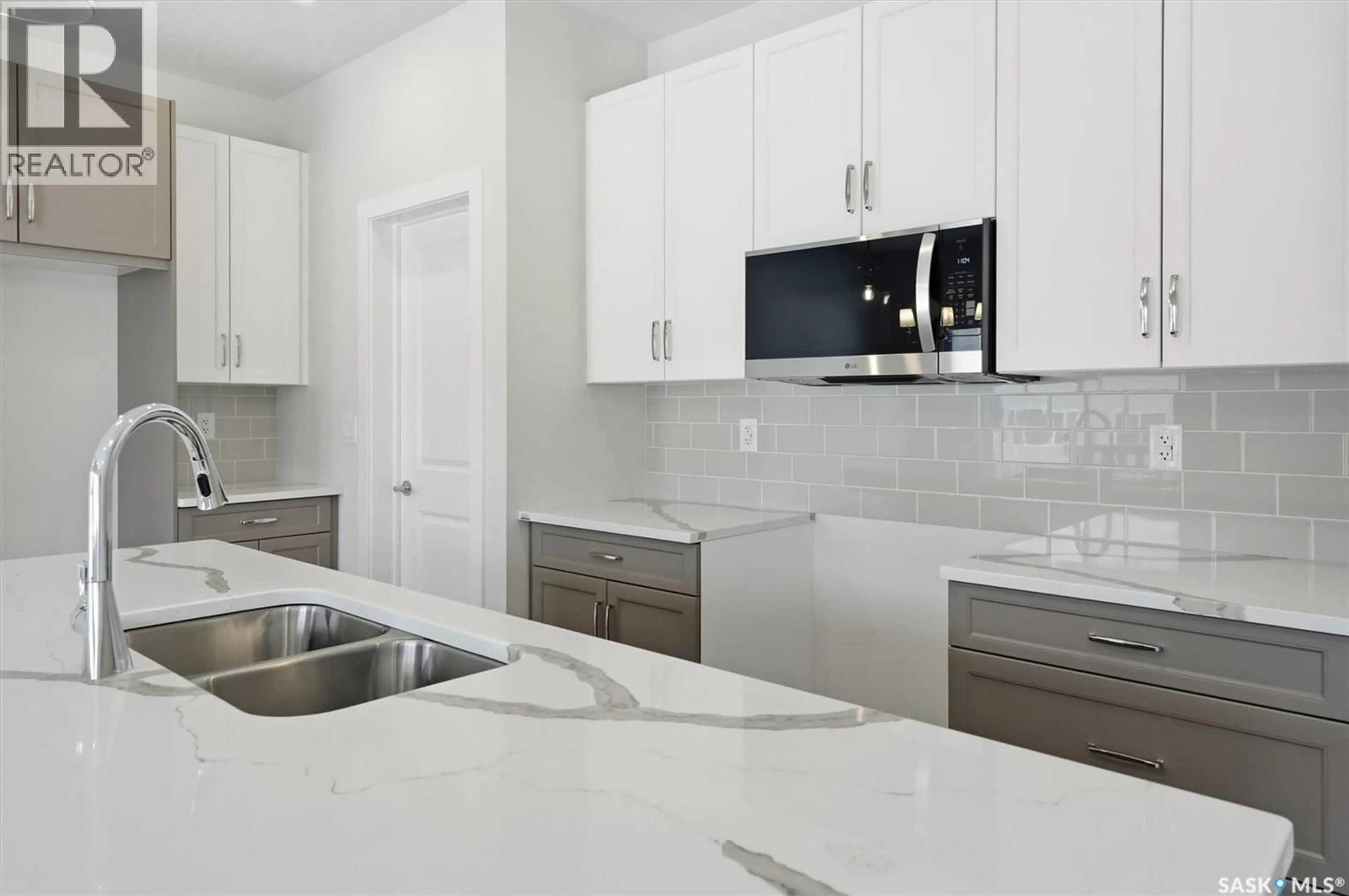 Unknown for 414 COCKCROFT PLACE, Saskatoon Saskatchewan S7V1Y9