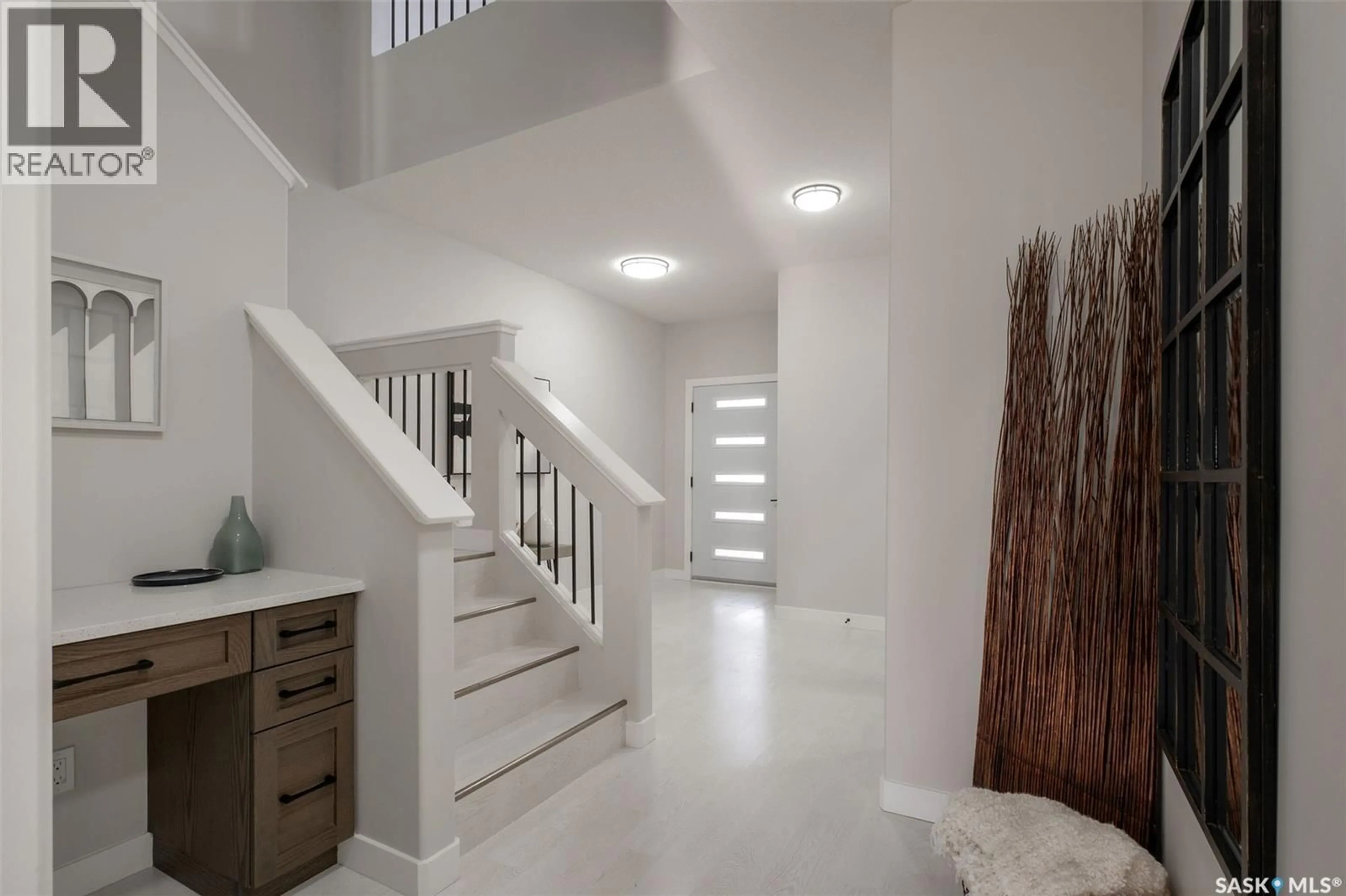 Unknown for 3748 GEE CRESCENT, Regina Saskatchewan S4V3P1