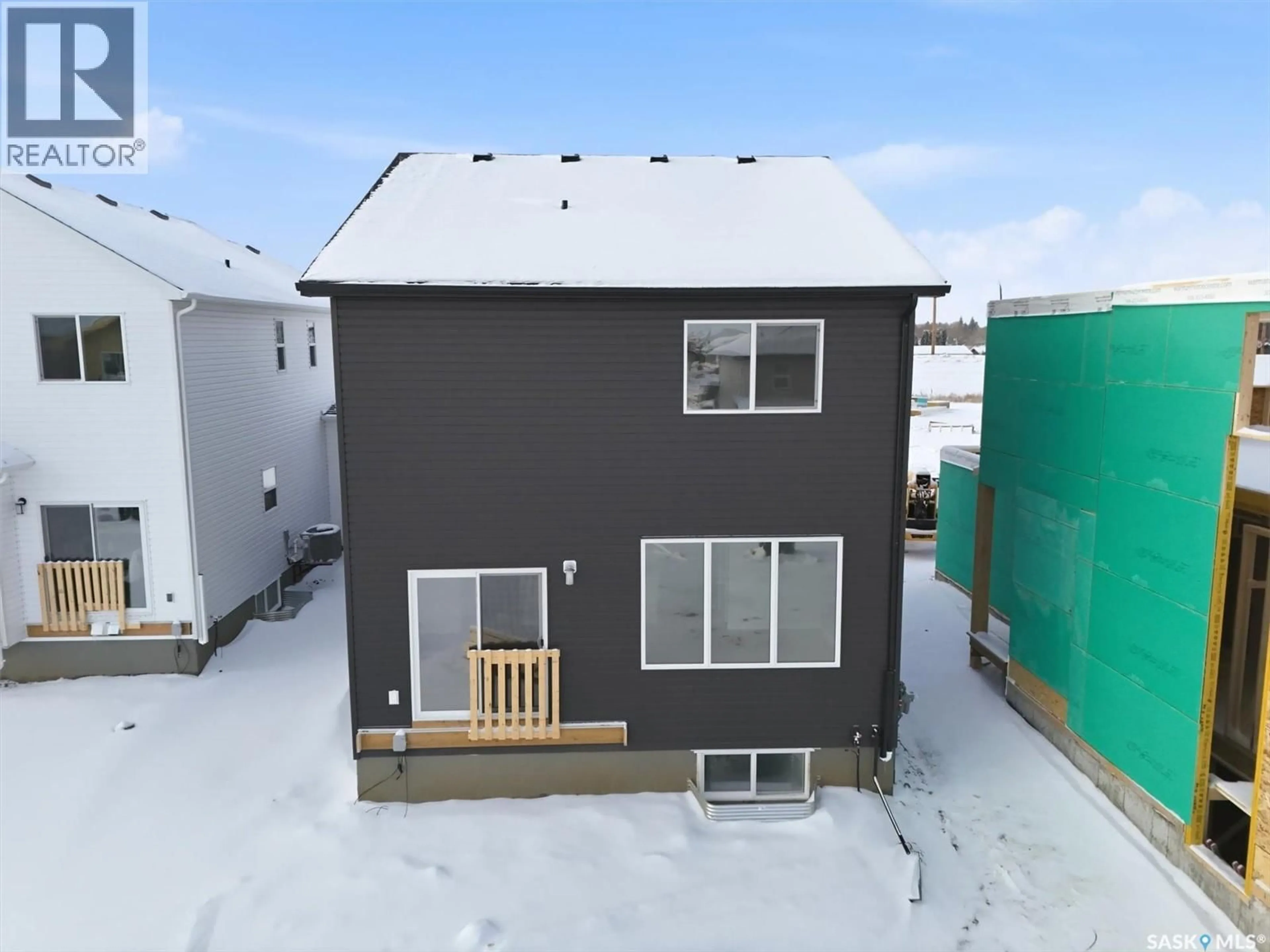 A pic from outside/outdoor area/front of a property/back of a property/a pic from drone, building for 422 COCKCROFT PLACE, Saskatoon Saskatchewan S7V1Y9