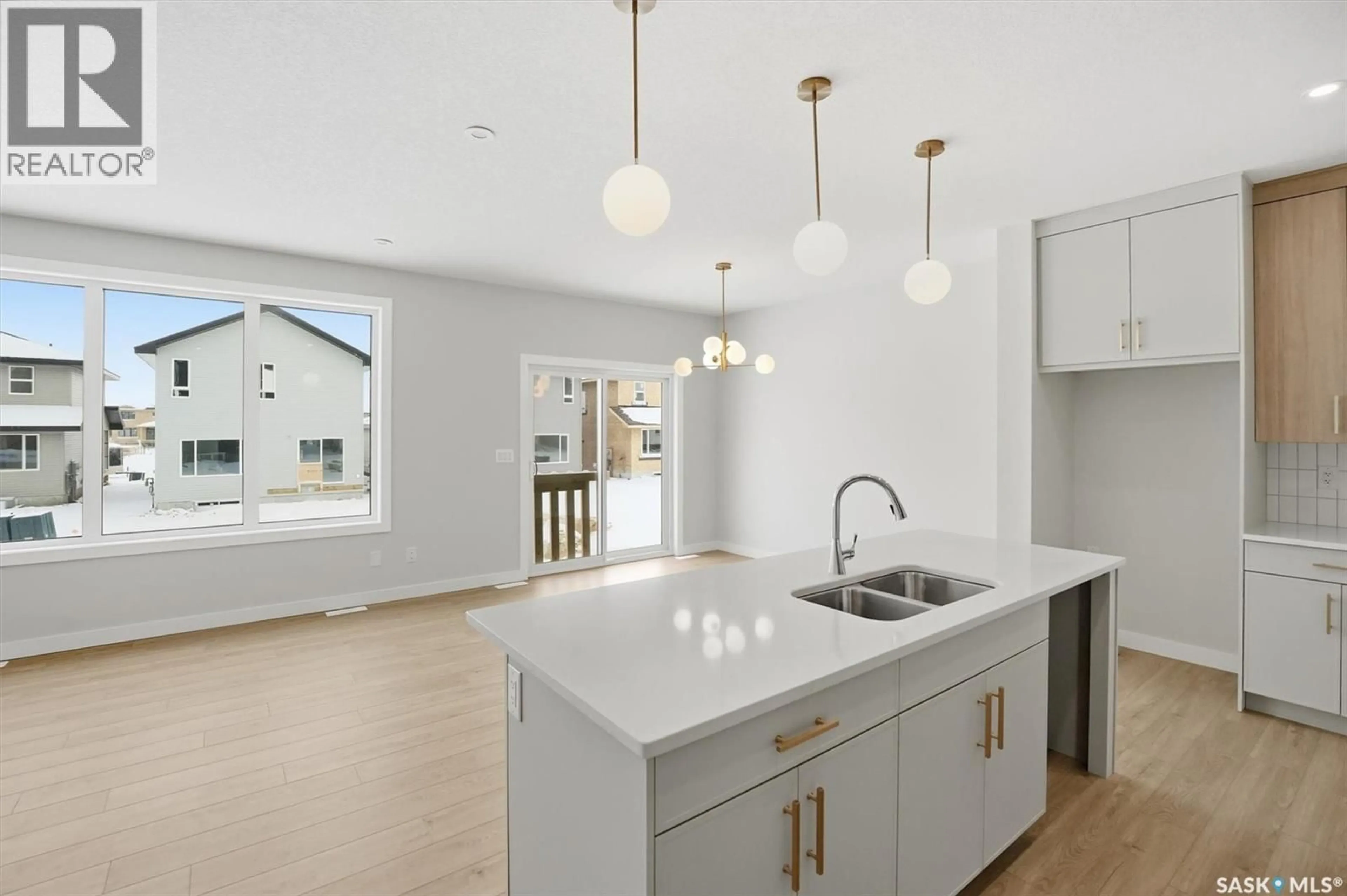 Open concept kitchen, unknown for 422 COCKCROFT PLACE, Saskatoon Saskatchewan S7V1Y9