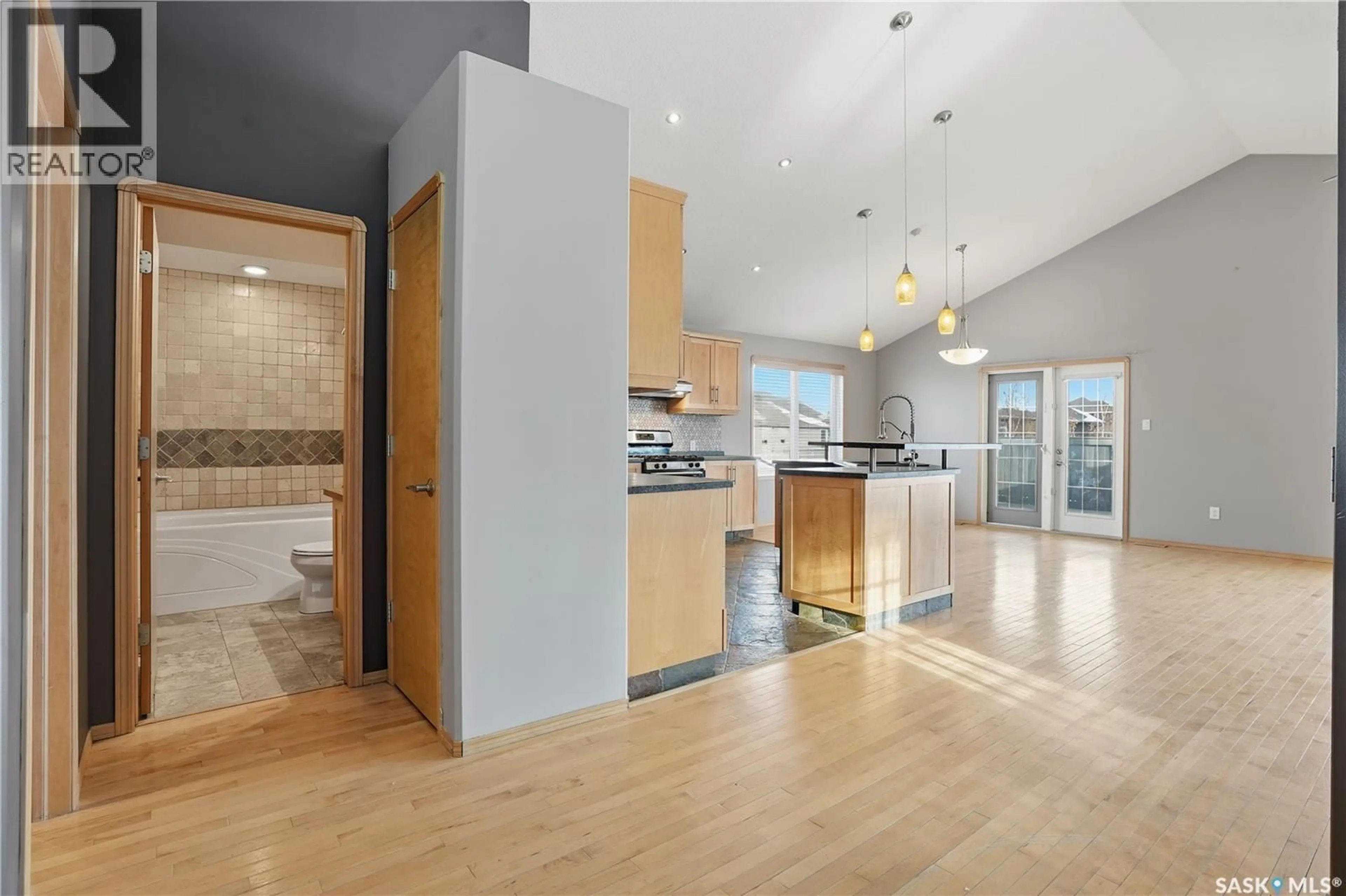 Open concept kitchen, unknown for 109 PARK STREET, Grand Coulee Saskatchewan S4M0A3