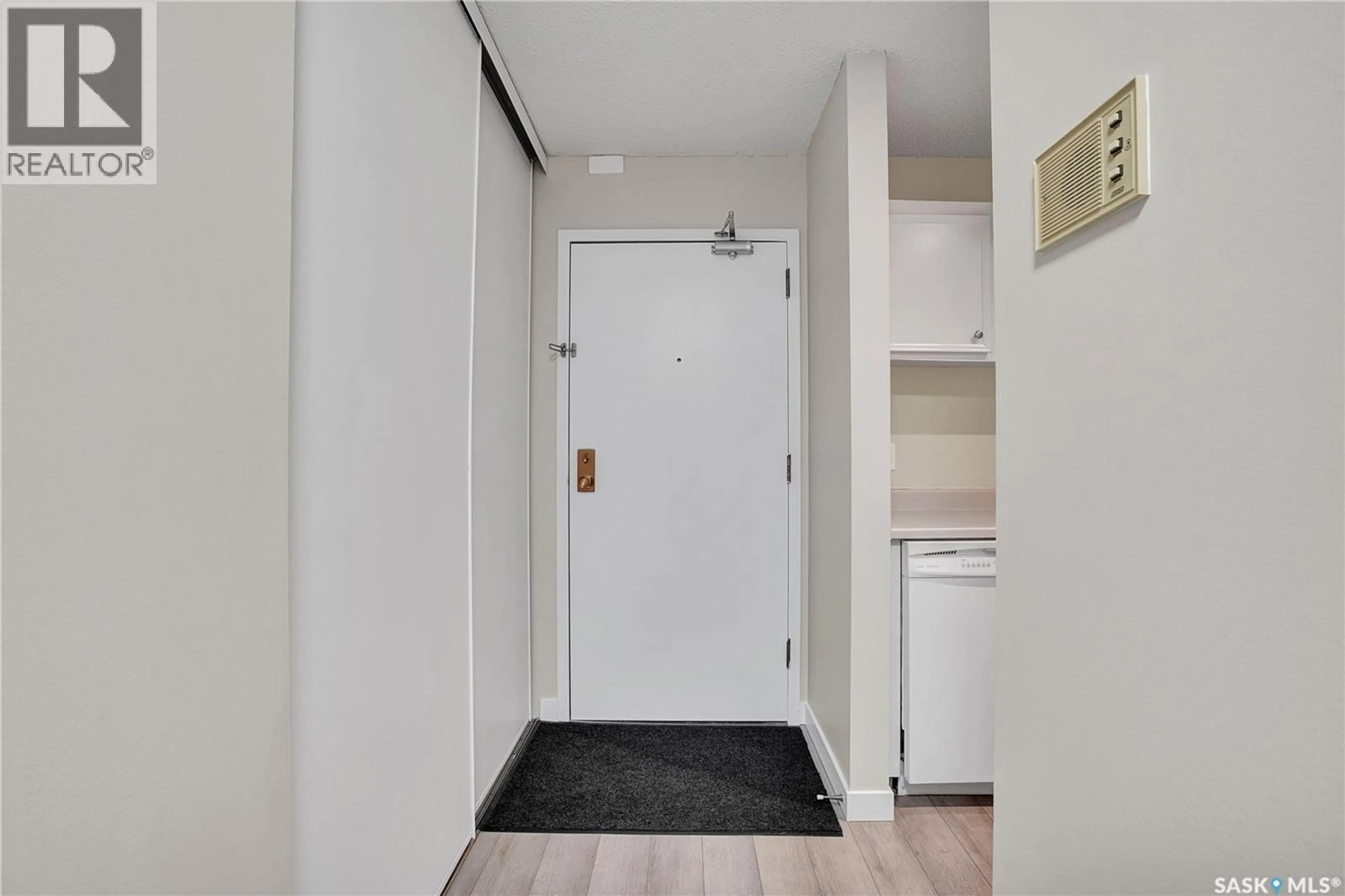 Unknown for 207C - 203 TAIT PLACE, Saskatoon Saskatchewan S7H5L8