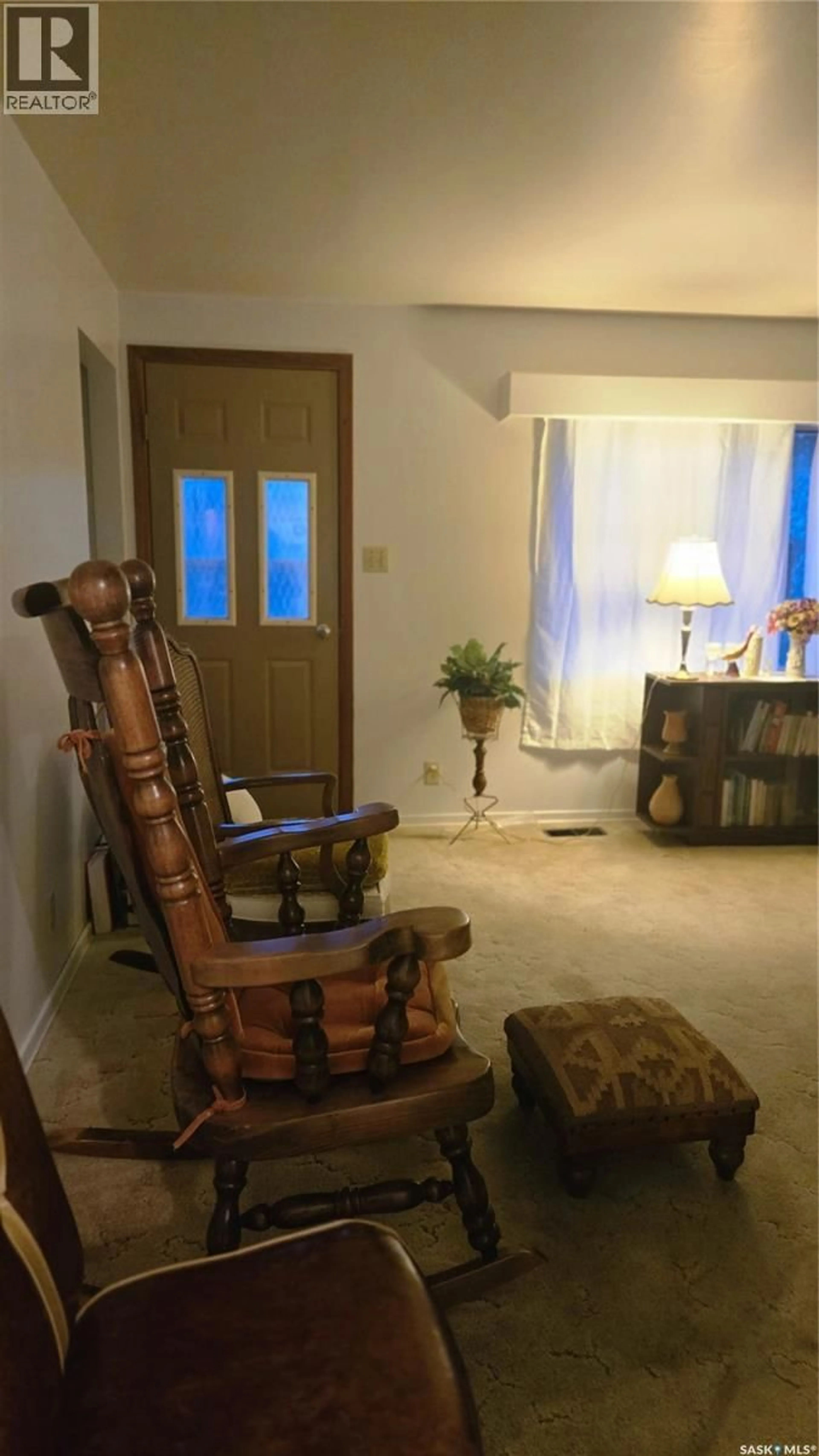 Unknown for 832 PETERS AVENUE, Oxbow Saskatchewan S0C2B0