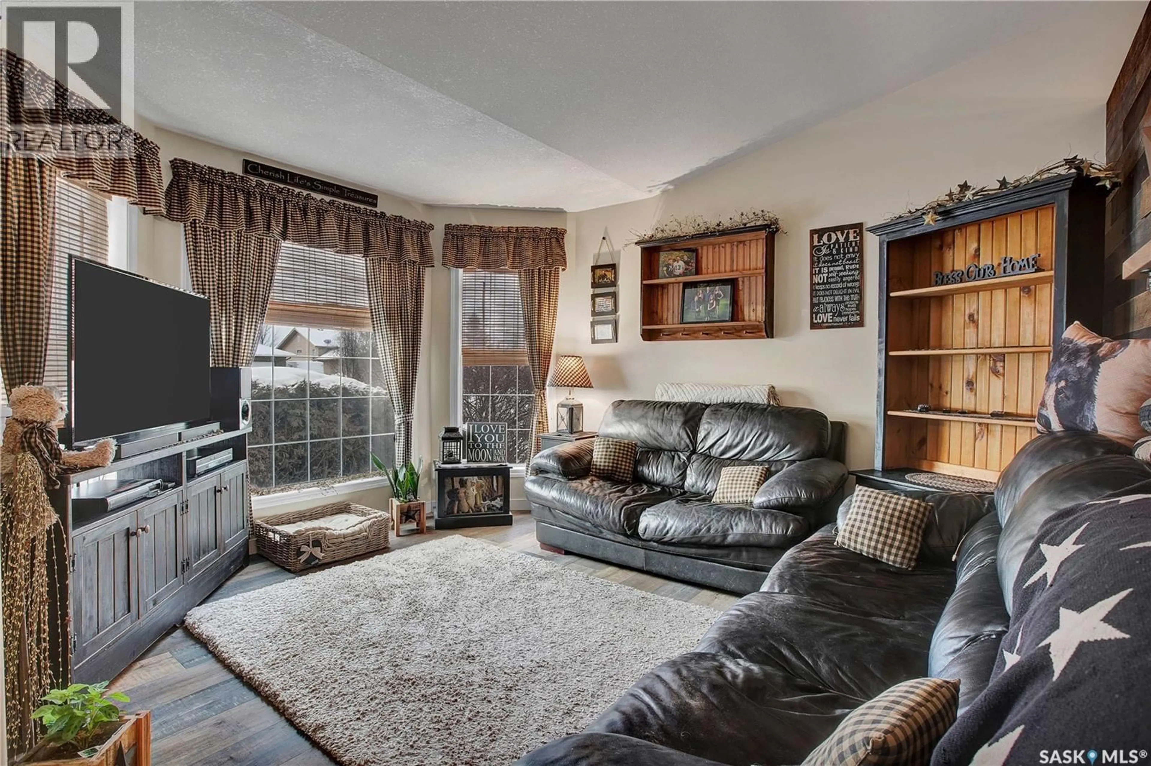 Living room with furniture, unknown for 708 4TH STREET, Warman Saskatchewan S0K4S0