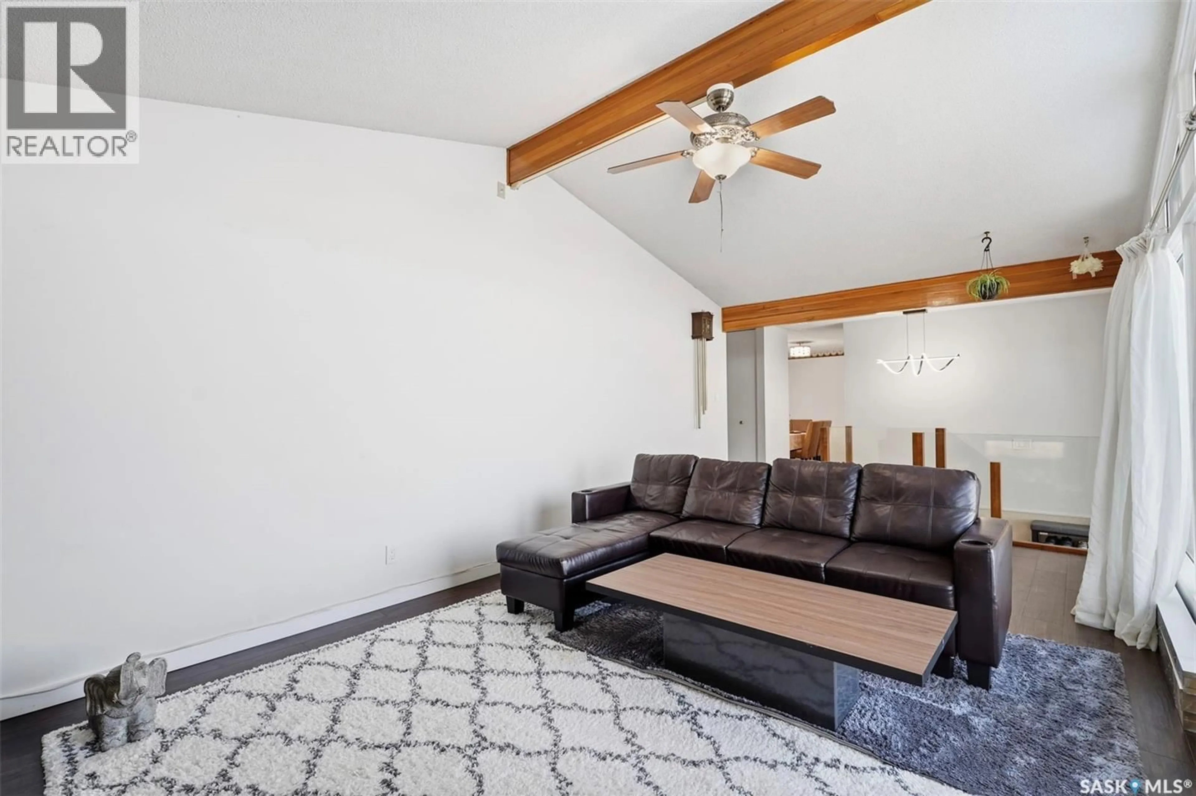 Living room with furniture, unknown for 3020 14TH STREET, Saskatoon Saskatchewan S7H0B4