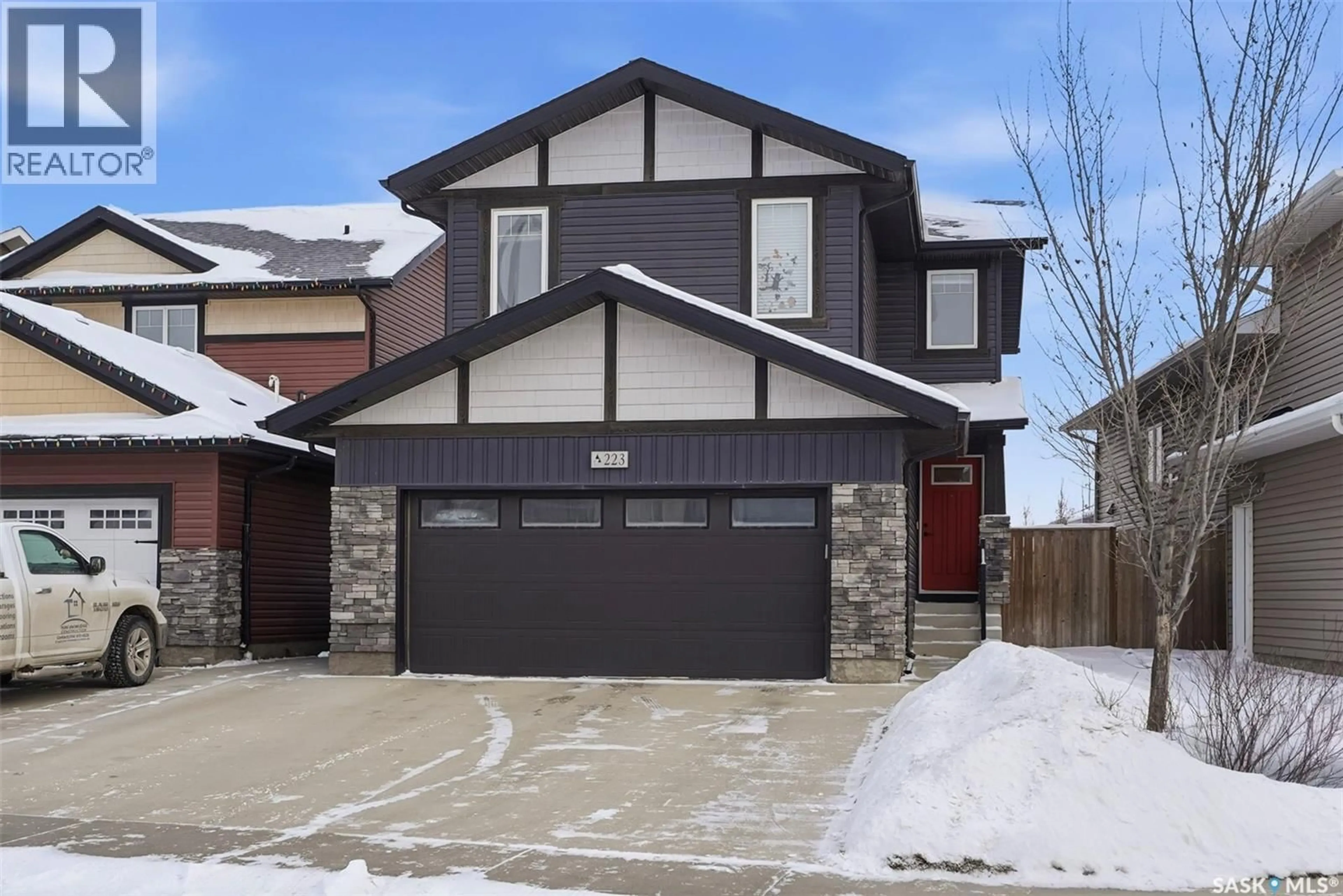 Unknown for 223 UNDERHILL WAY, Saskatoon Saskatchewan S7V0W9