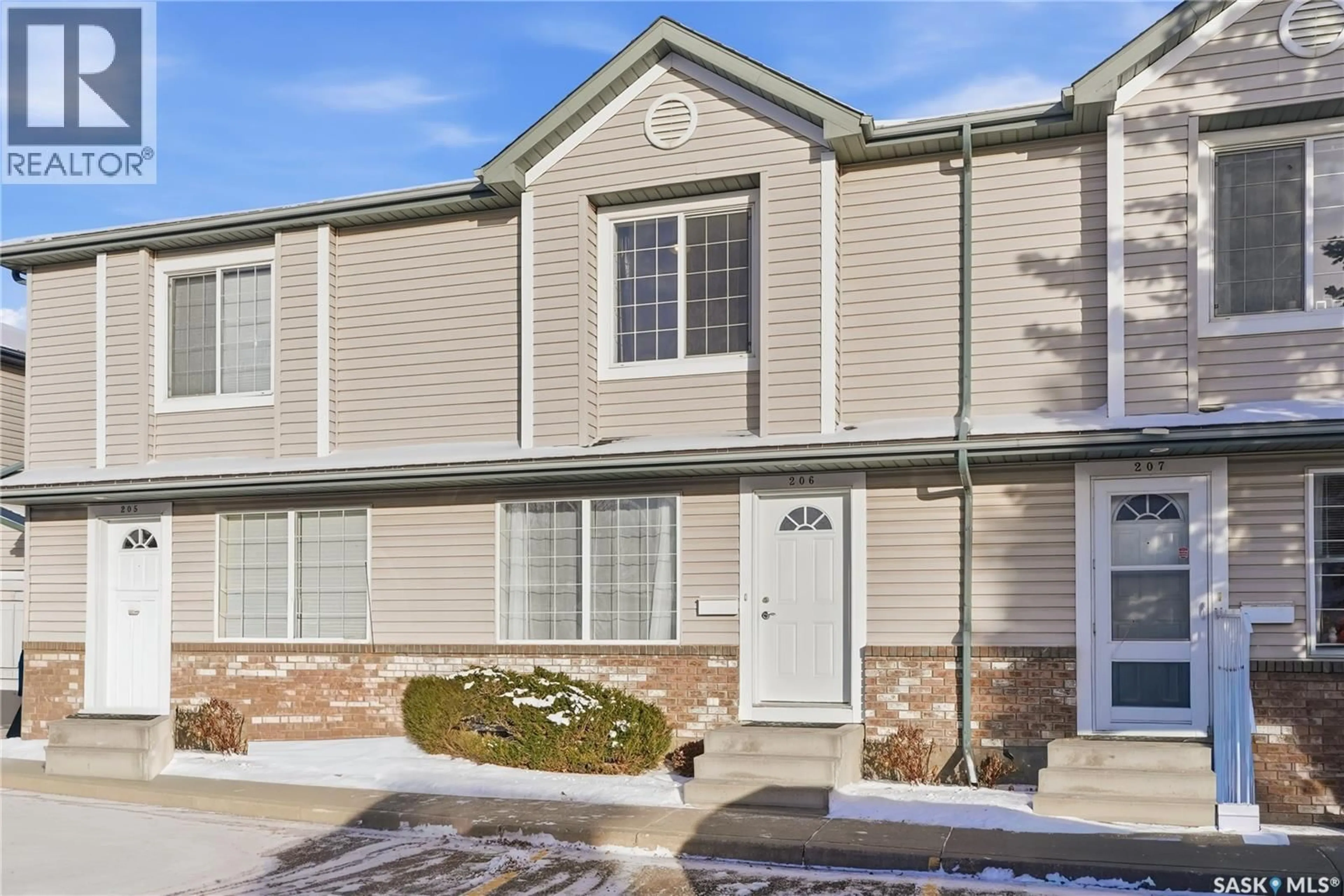 Home with vinyl exterior material, street for 663 - 206 BECKETT CRESCENT, Saskatoon Saskatchewan S7N4X2