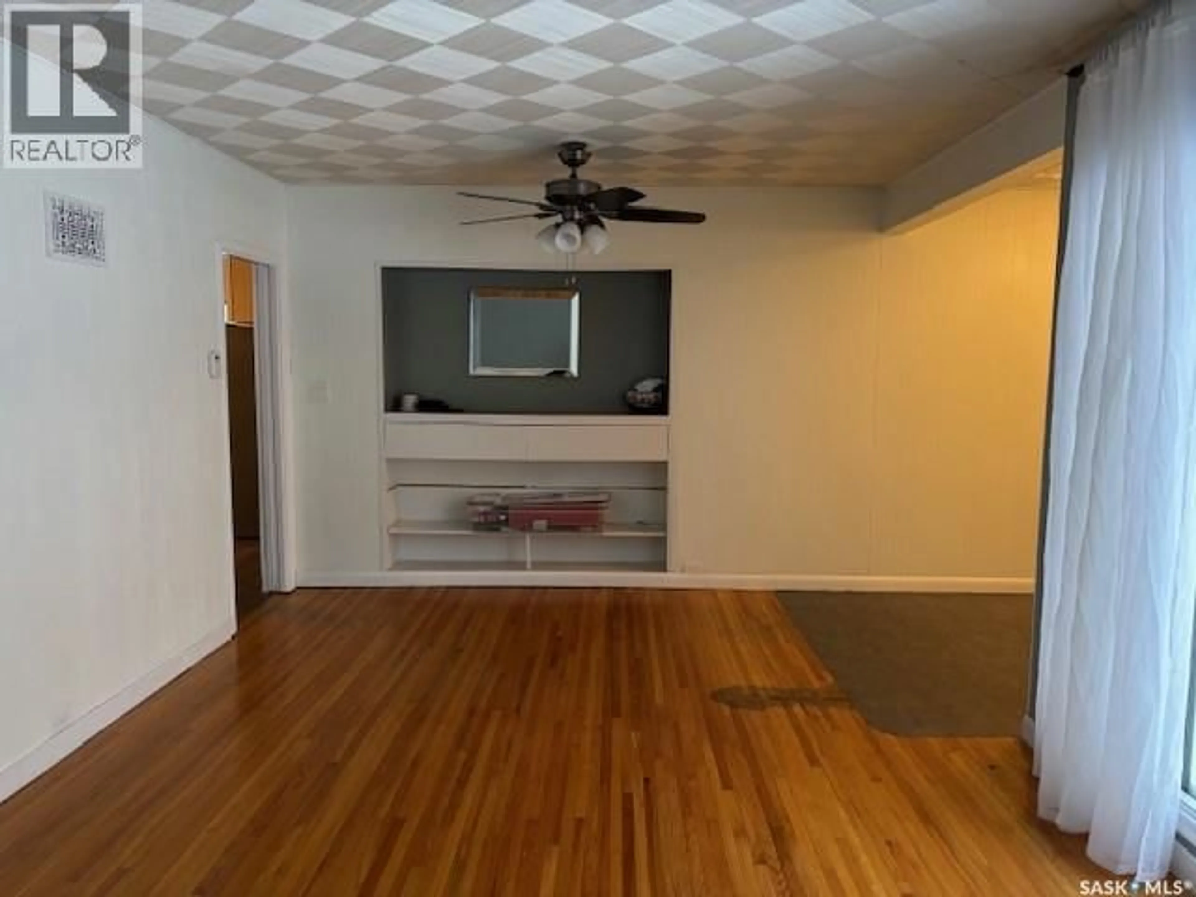 A pic of a room for 124 8TH AVENUE, Canora Saskatchewan S0A0L0