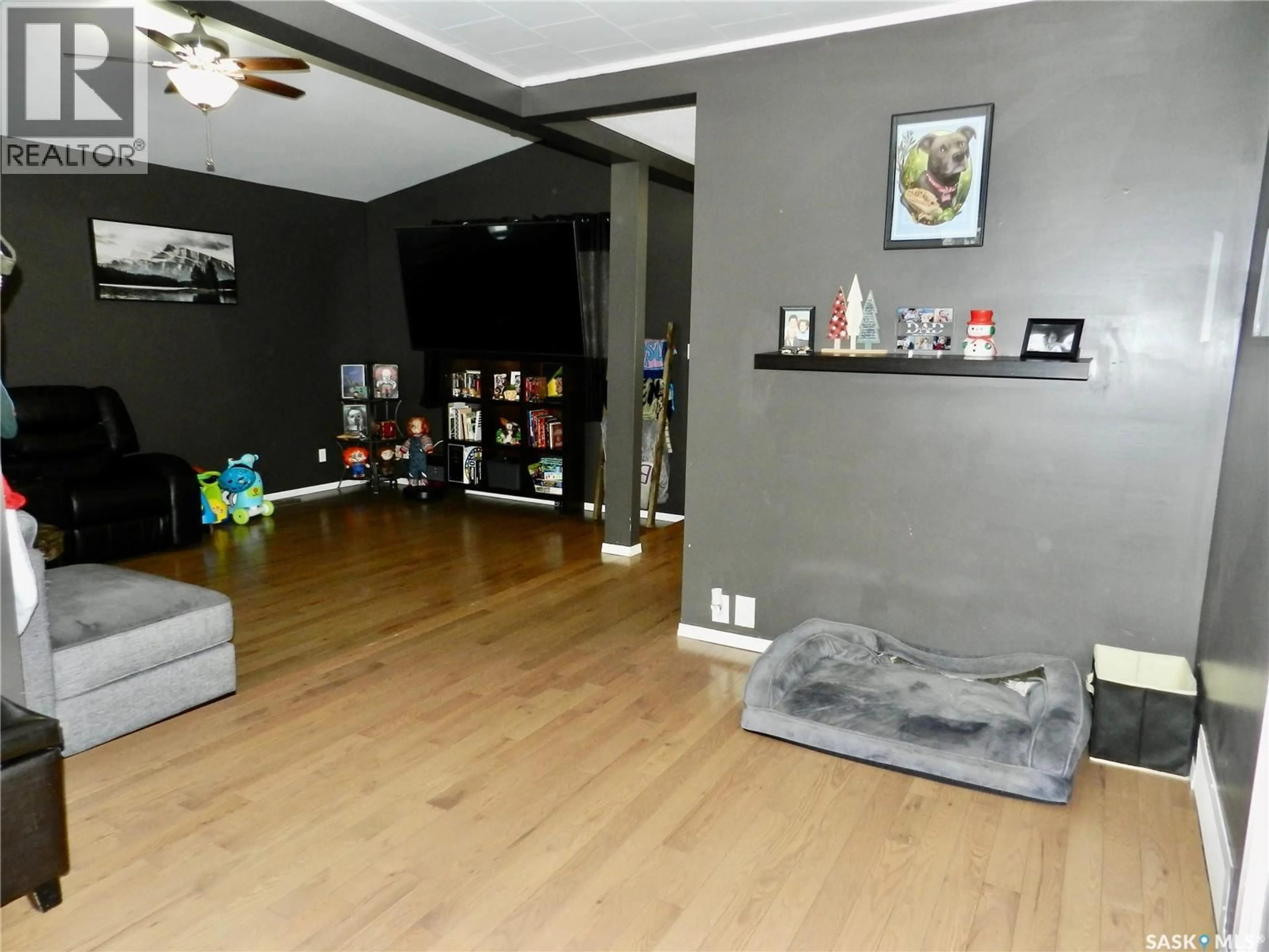 A pic of a room for 936 VAUGHAN STREET, Moose Jaw Saskatchewan S6H5N8