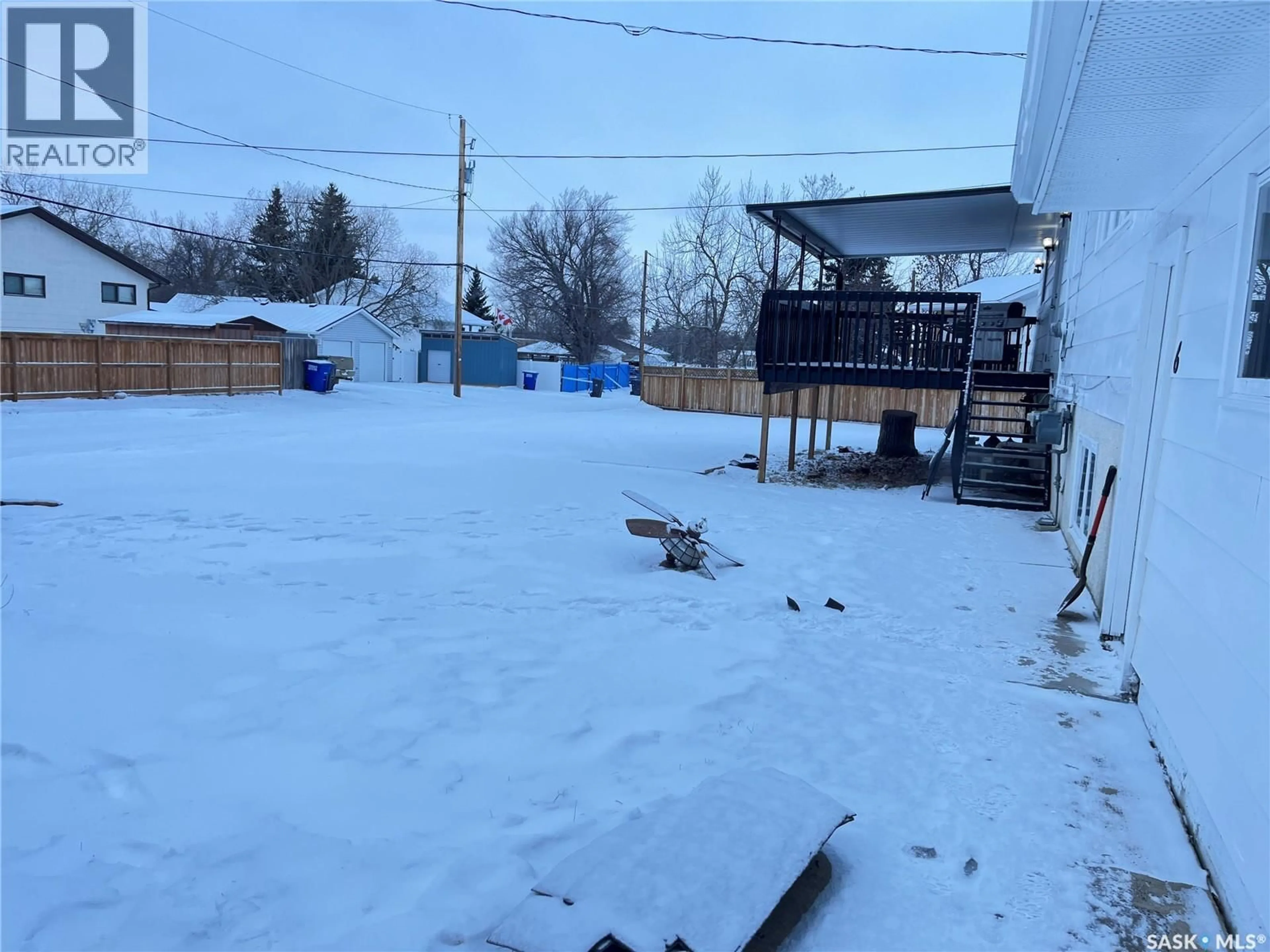 Shed for 6 STOCKDALE CRESCENT, Maple Creek Saskatchewan S0N1N0