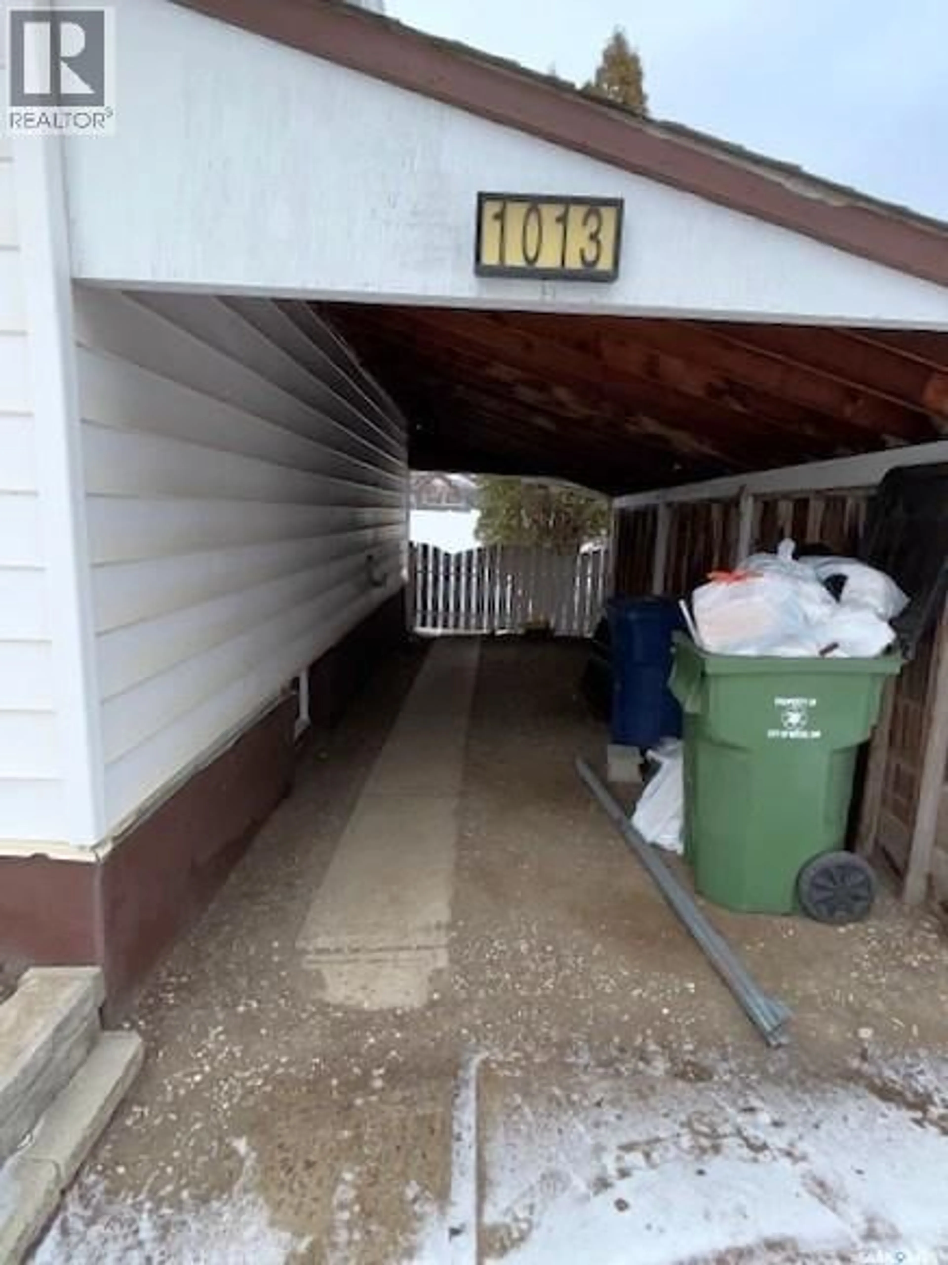 Unknown for 1013 GRAYSON CRESCENT, Moose Jaw Saskatchewan S6H3E9