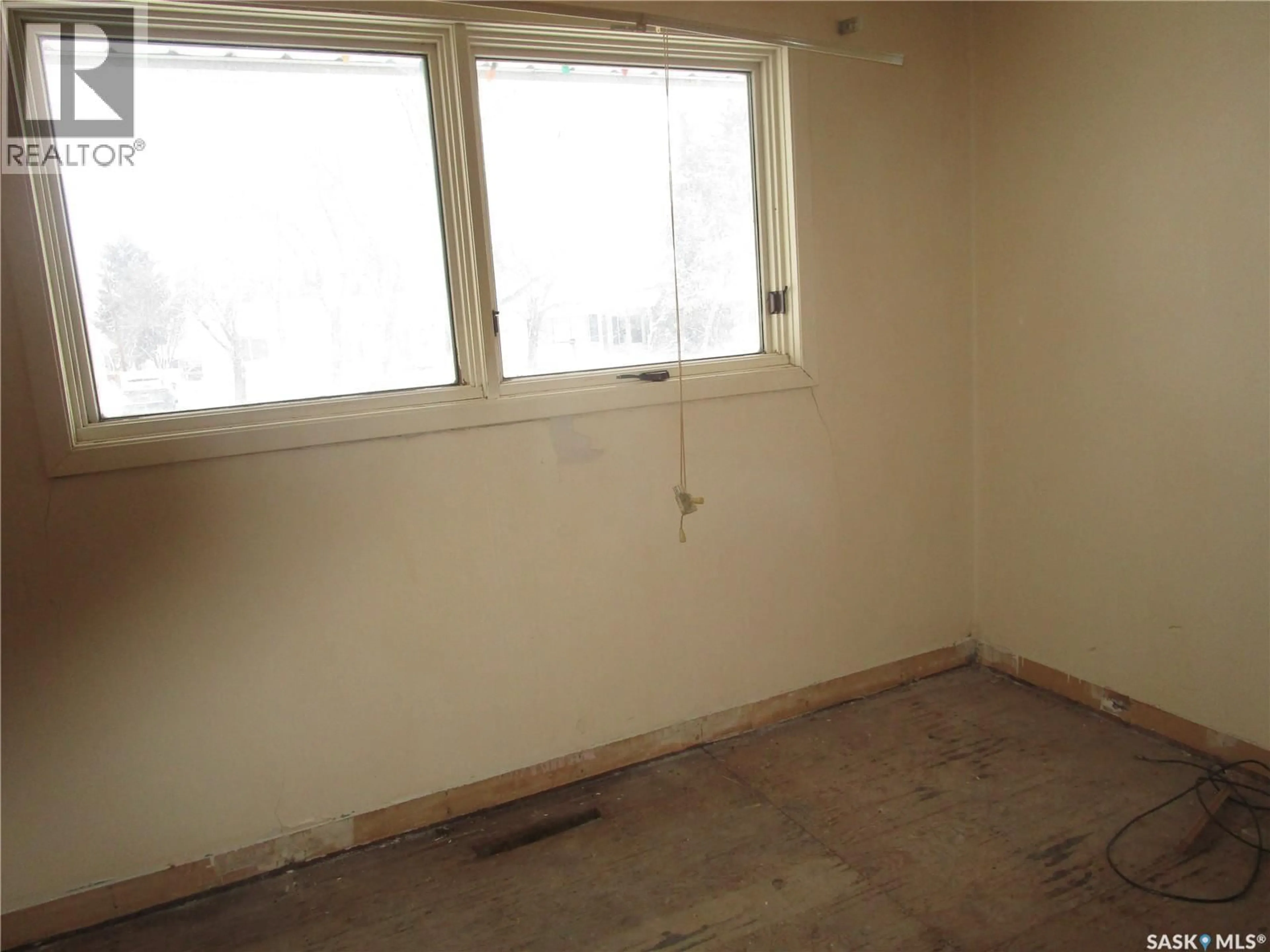 A pic of a room for 514 3RD AVENUE, Assiniboia Saskatchewan S0H0B0