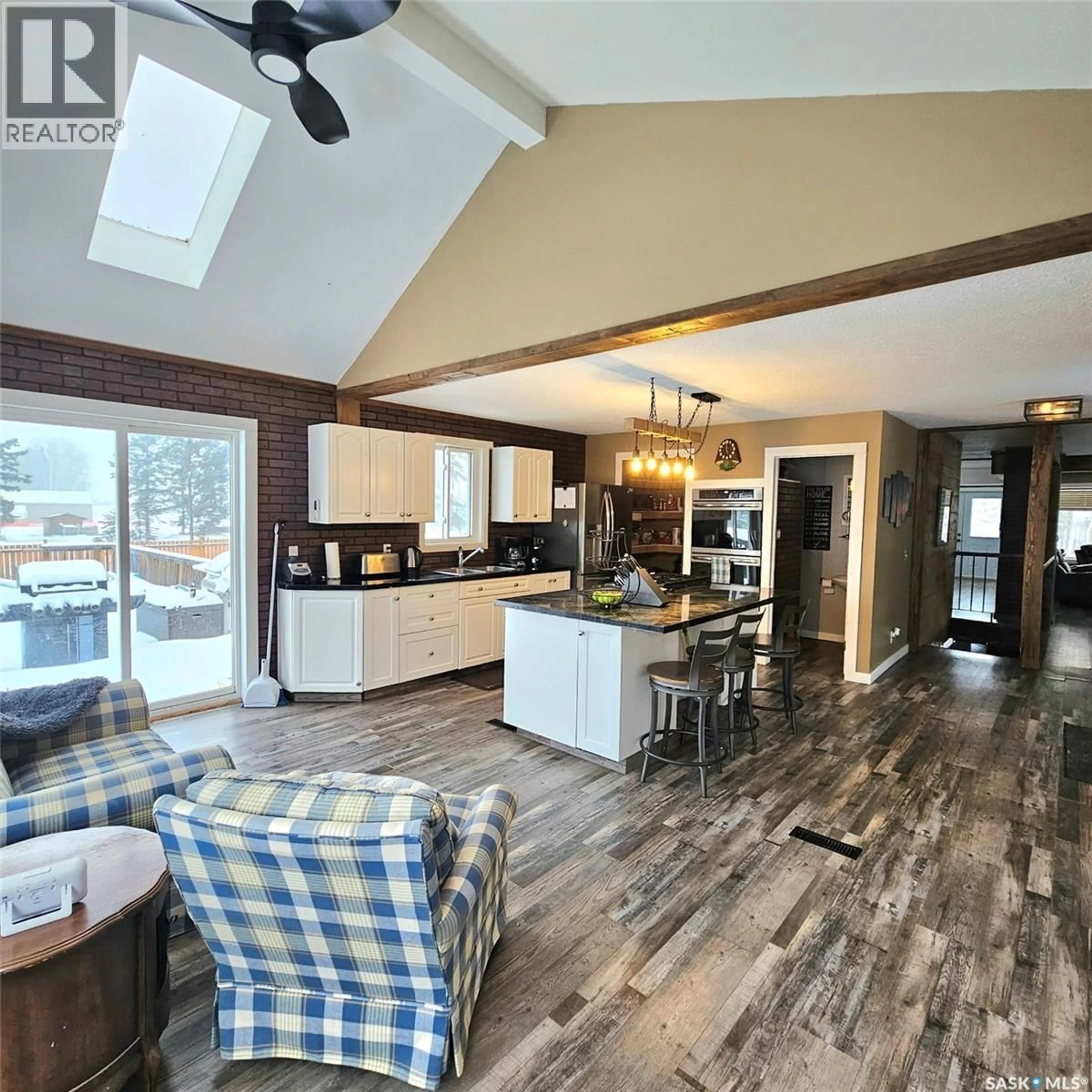 Open concept kitchen, unknown for 201 7TH STREET, Choiceland Saskatchewan S0J0M0