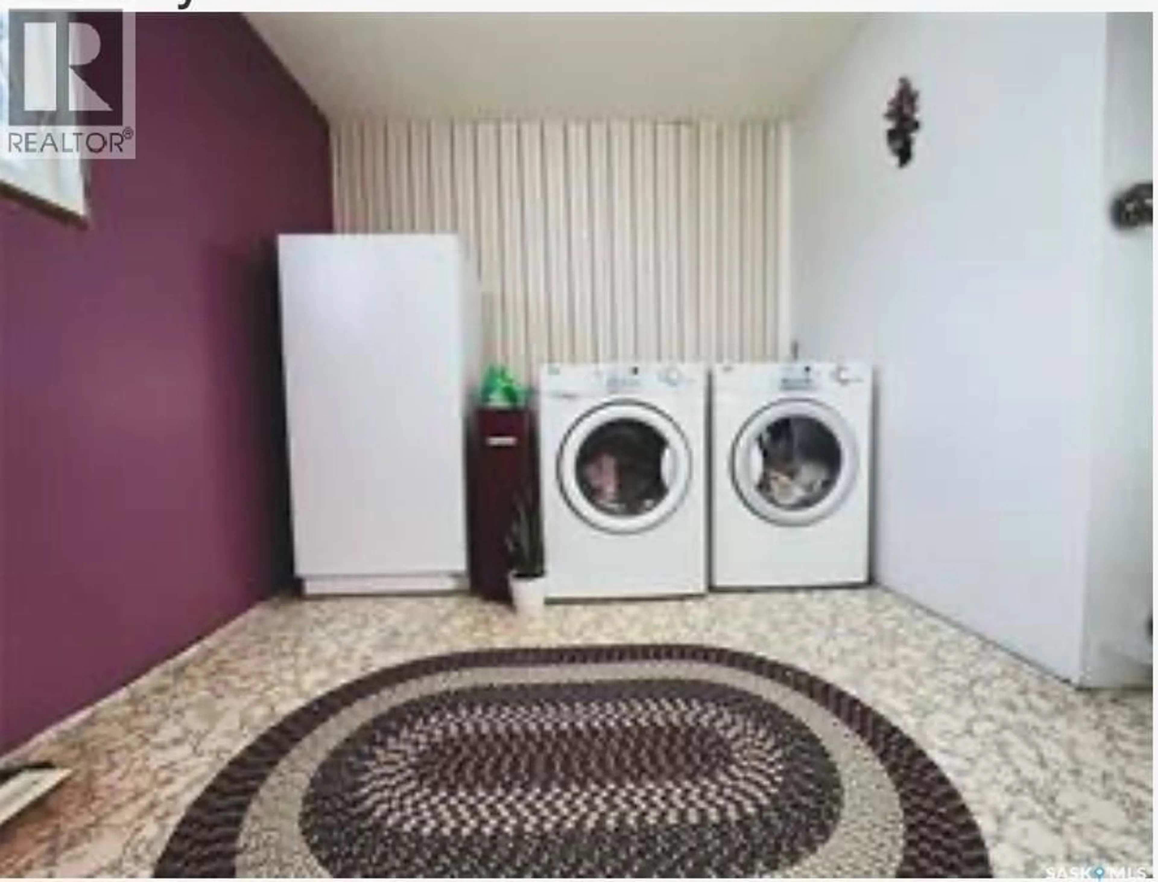 Laundry room for 500 REED STREET, Morse Saskatchewan S0H3C0