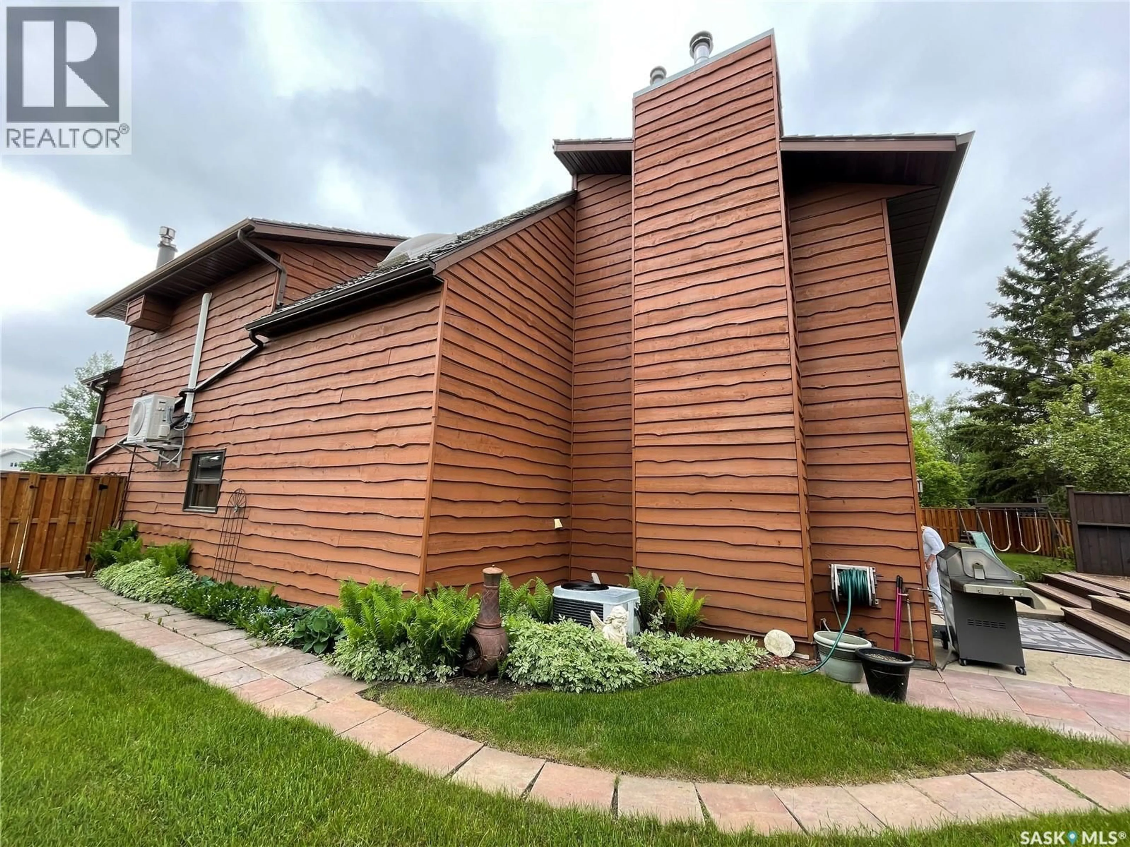 Home with brick exterior material, building for 38 SUNSET DRIVE, Yorkton Saskatchewan S3N3K9