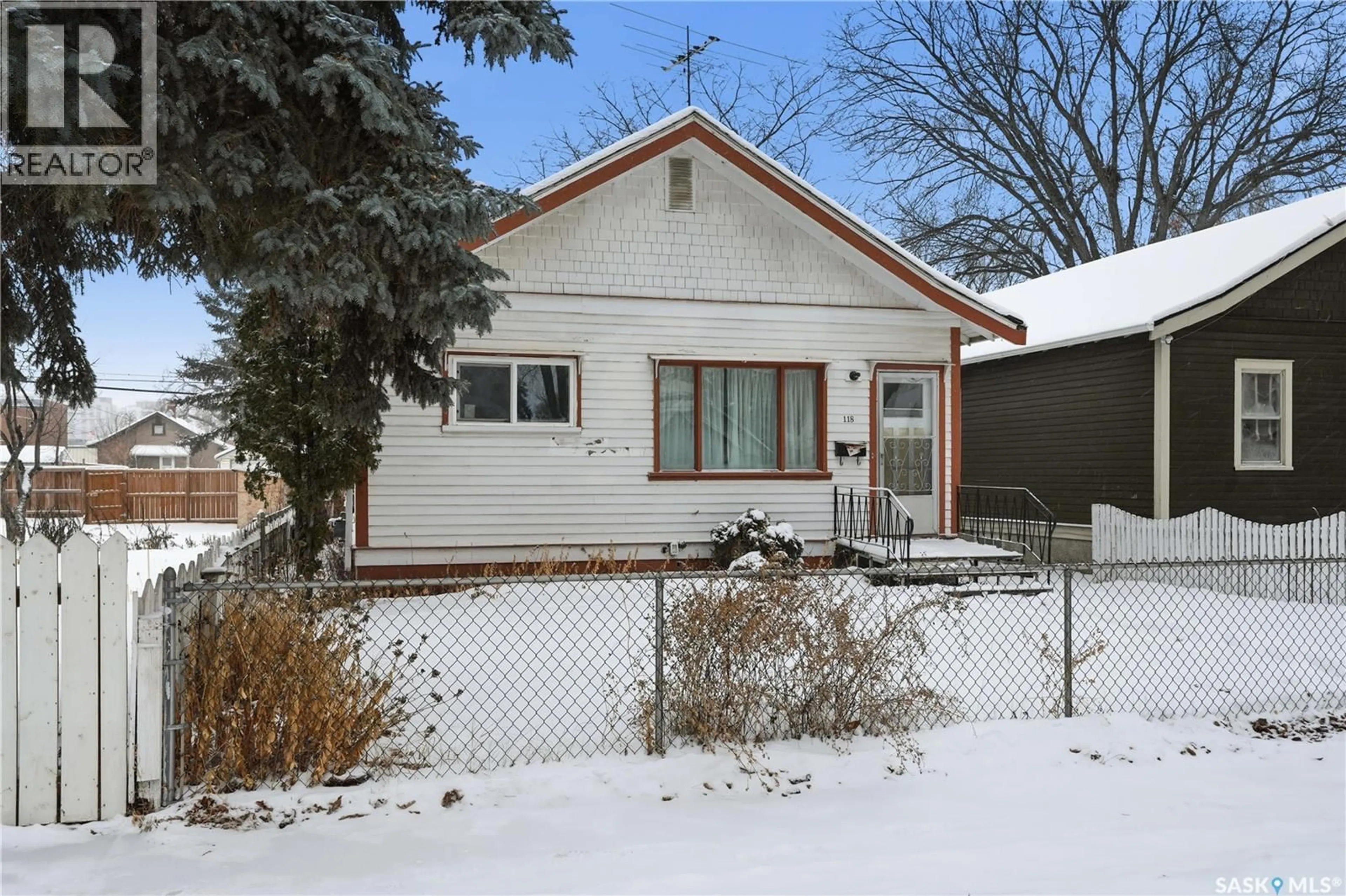 Unknown for 118 E AVENUE S, Saskatoon Saskatchewan S7M1R6