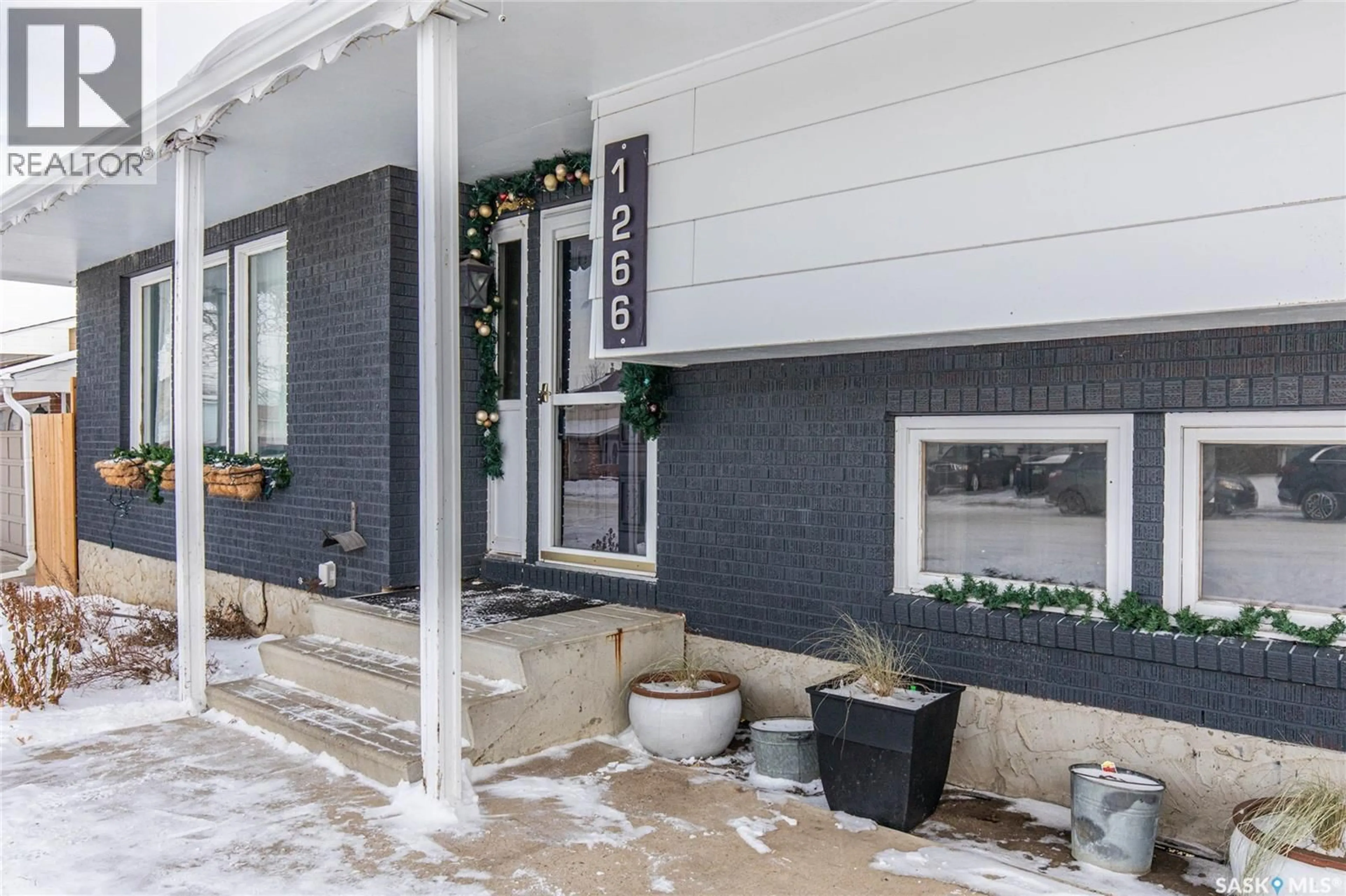 Unknown for 1266 MAYBERRY CRESCENT, Moose Jaw Saskatchewan S6H7B4