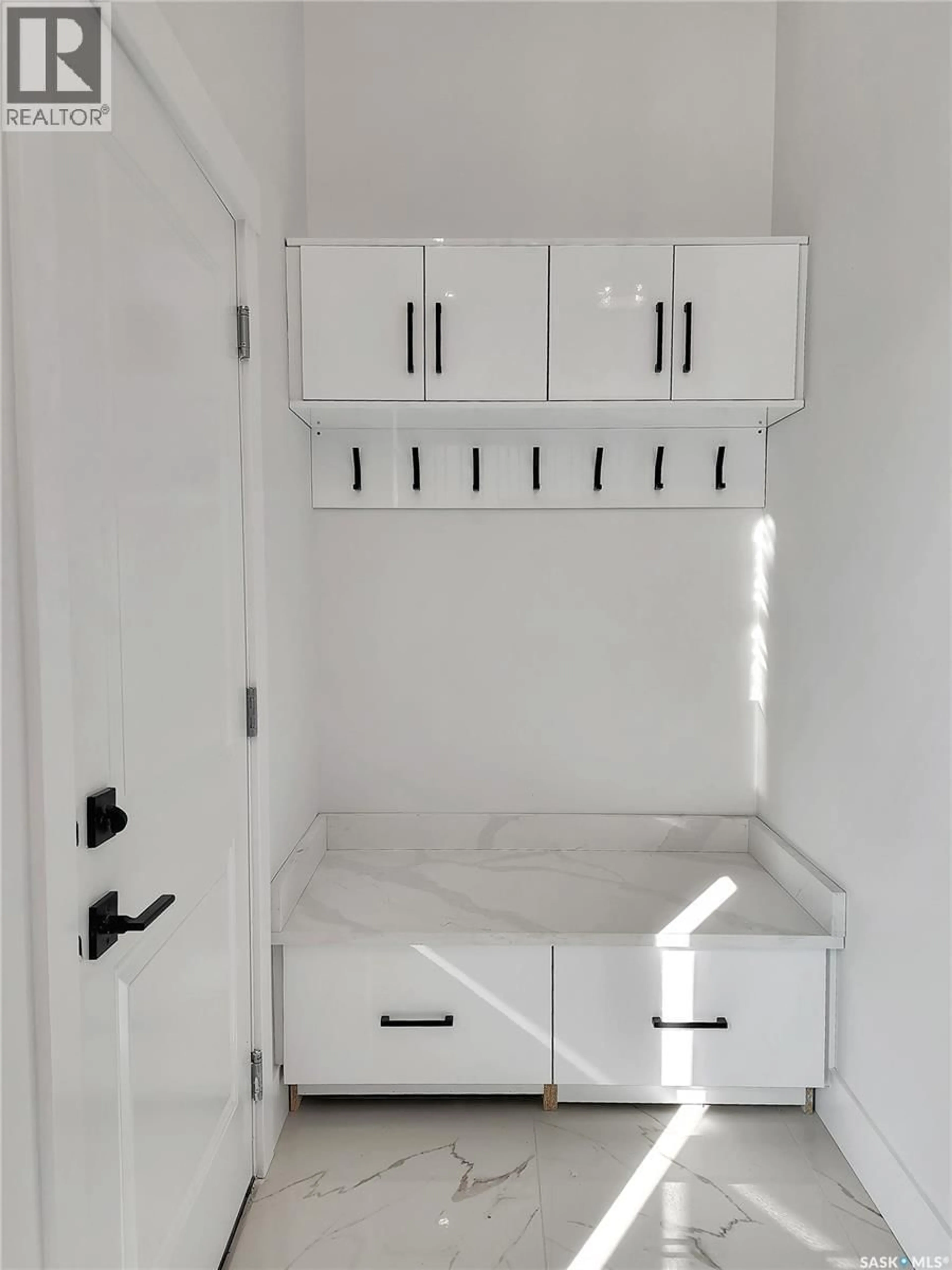 Laundry room for 812 WOODS CRESCENT, Warman Saskatchewan S0K4S4