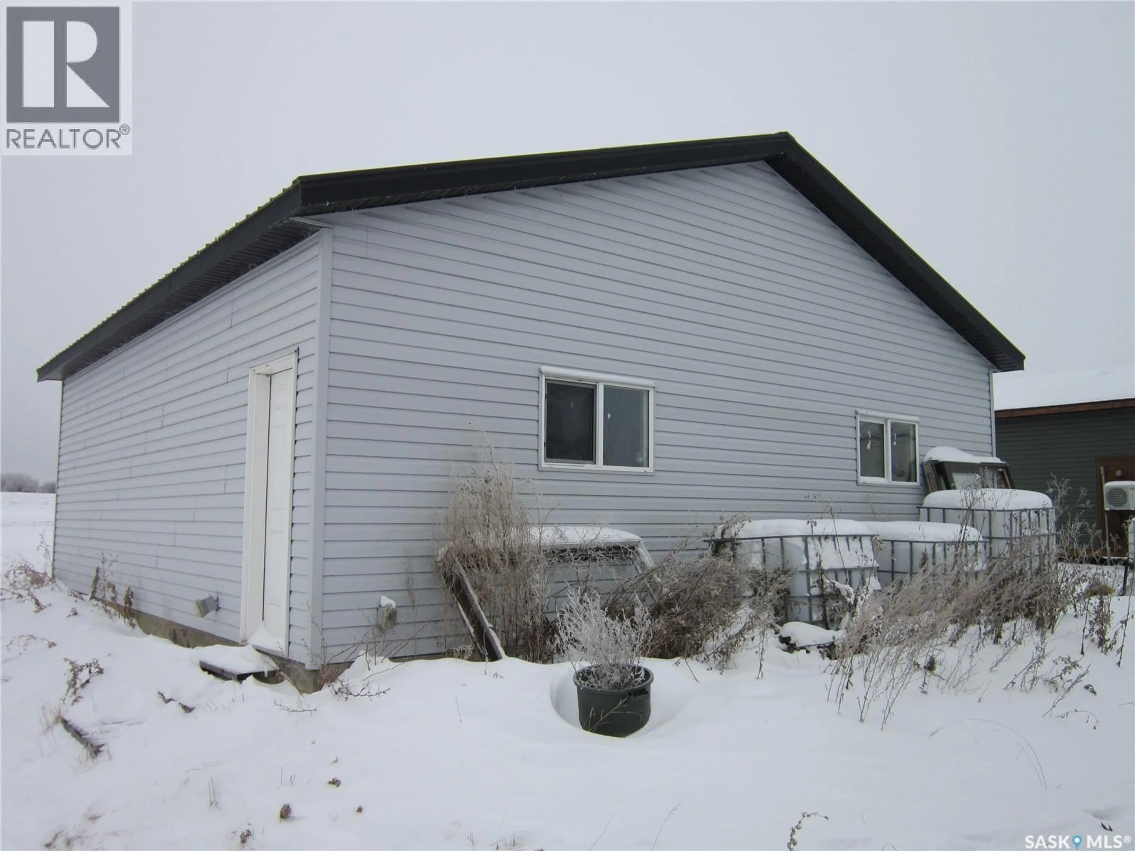 Shed for DIXON LAKE WATERFRONT, Invergordon Rm No. 430 Saskatchewan S0K1A0