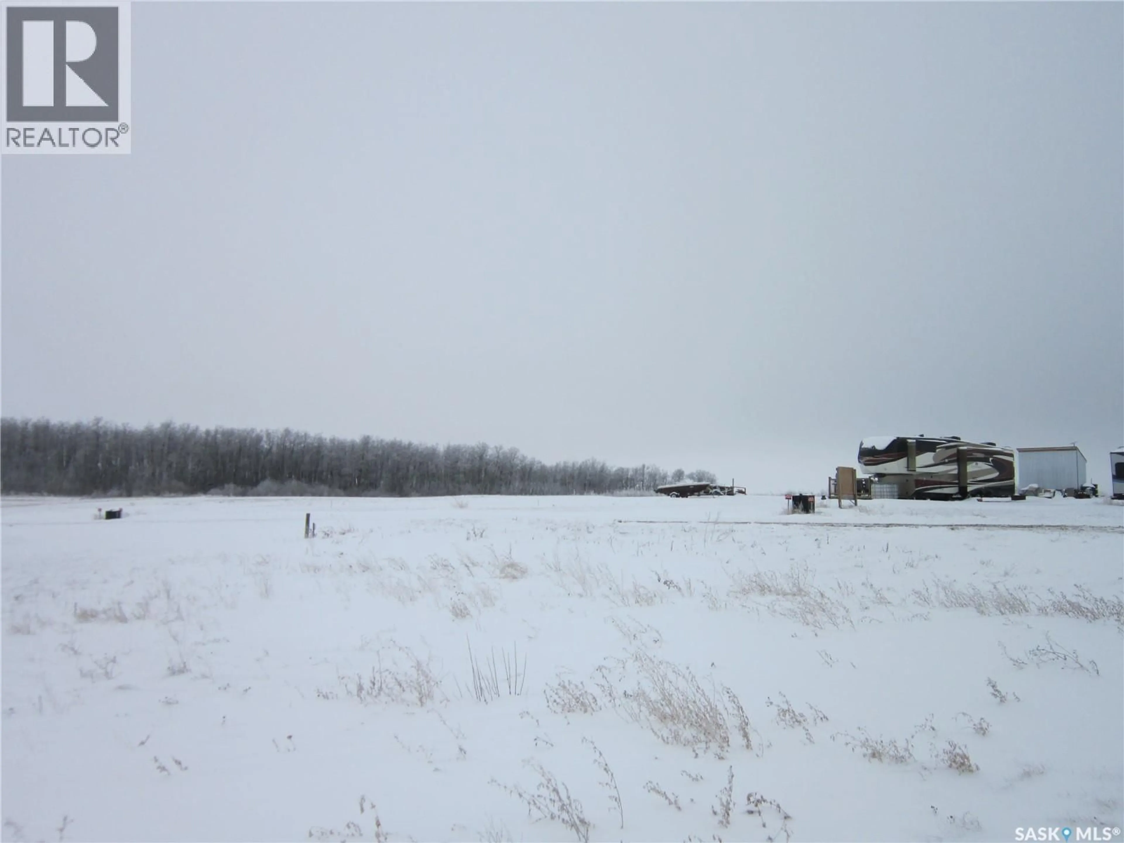 Blurry image for DIXON LAKE WATERFRONT, Invergordon Rm No. 430 Saskatchewan S0K1A0