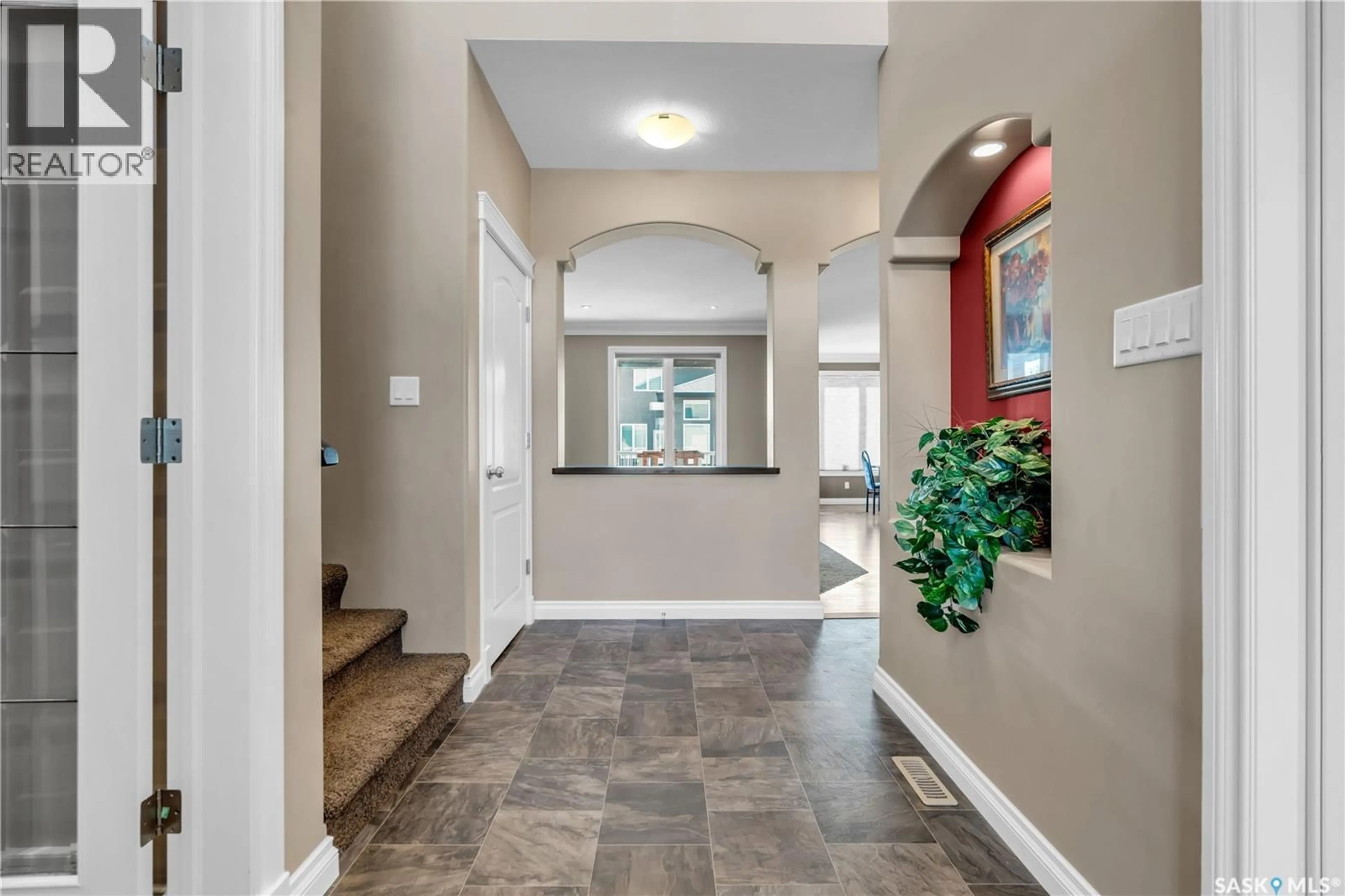 Indoor entryway for 3969 SANDHILL CRESCENT, Regina Saskatchewan S4V3G7