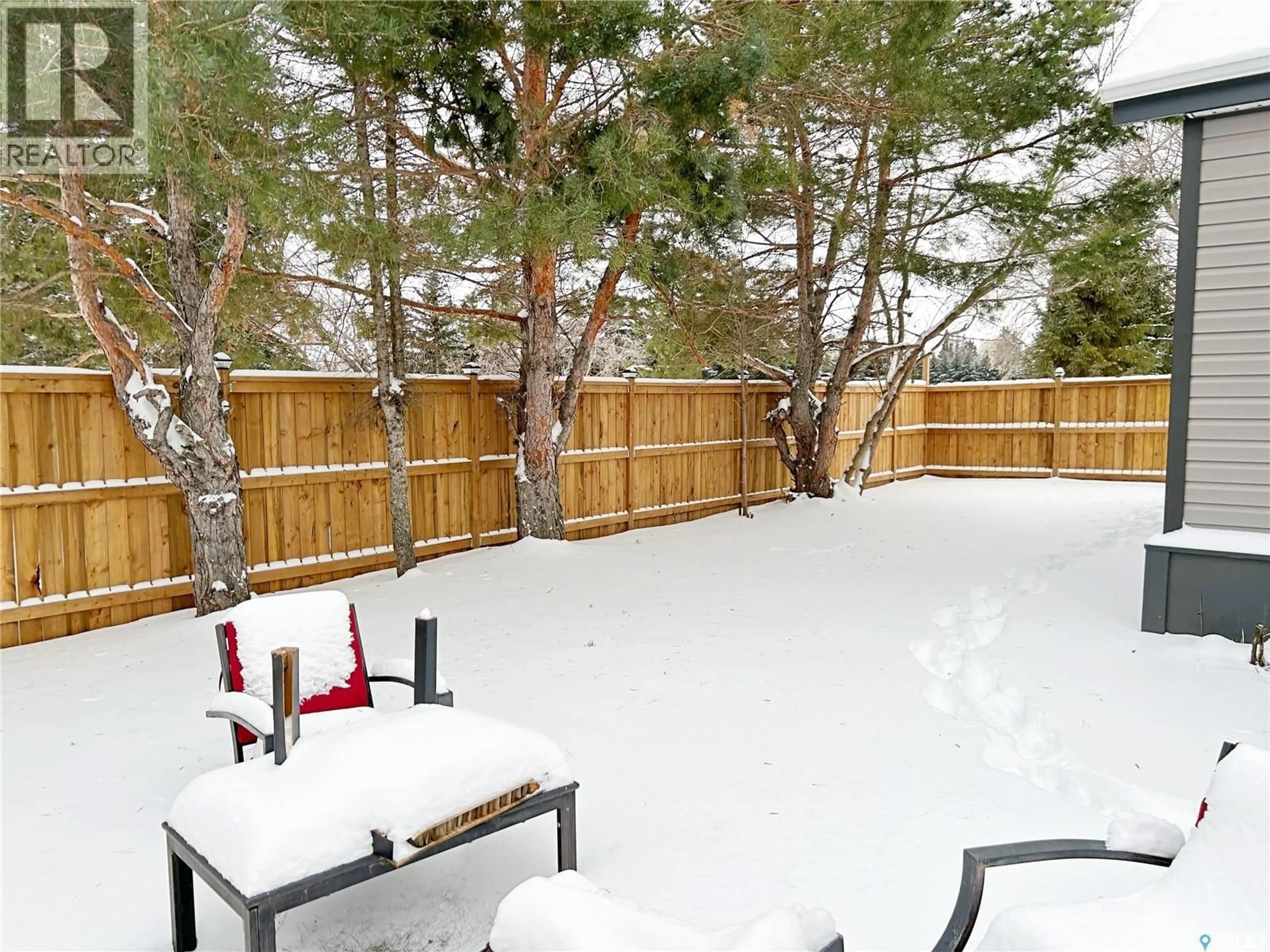 Patio, mountain view for 20 SECOND AVENUE, Aylsham Saskatchewan S0E0C0