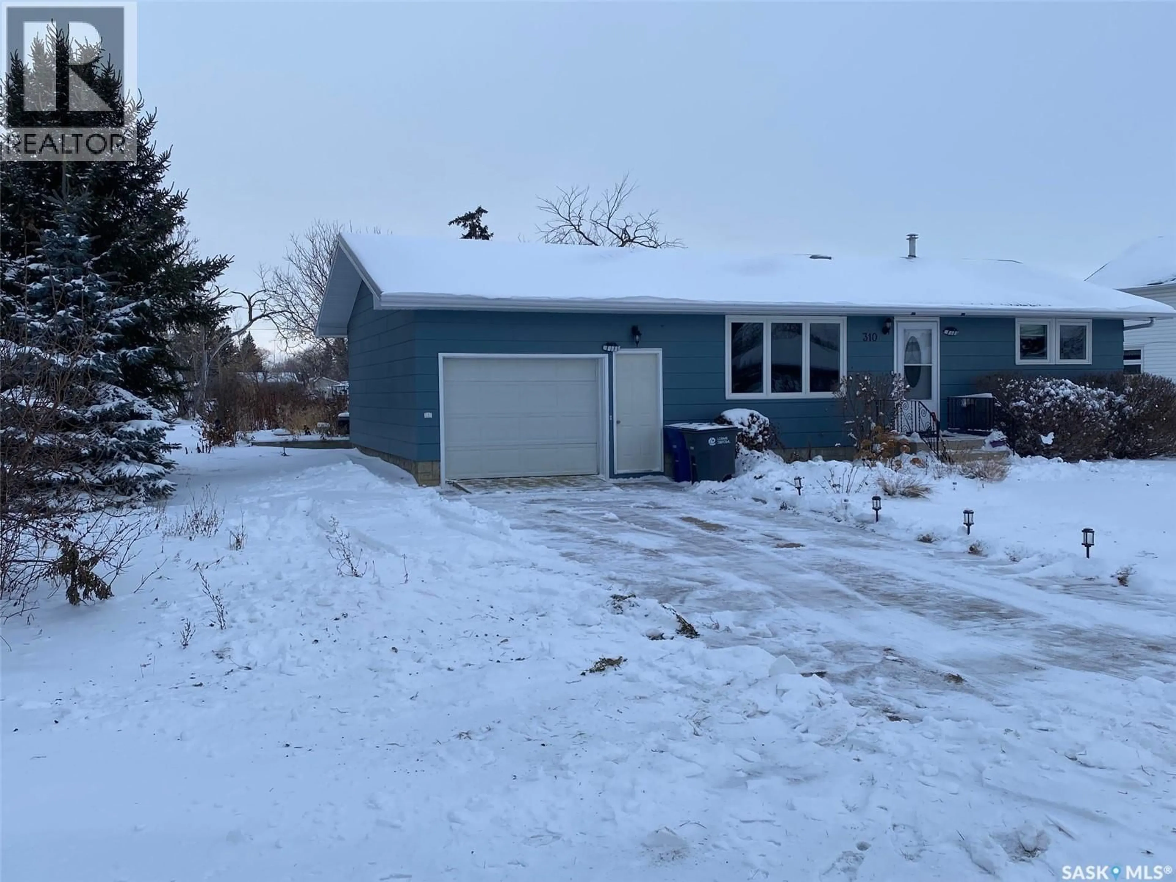 A pic from outside/outdoor area/front of a property/back of a property/a pic from drone, street for 310 MAIN STREET, Abernethy Saskatchewan S0A0V0