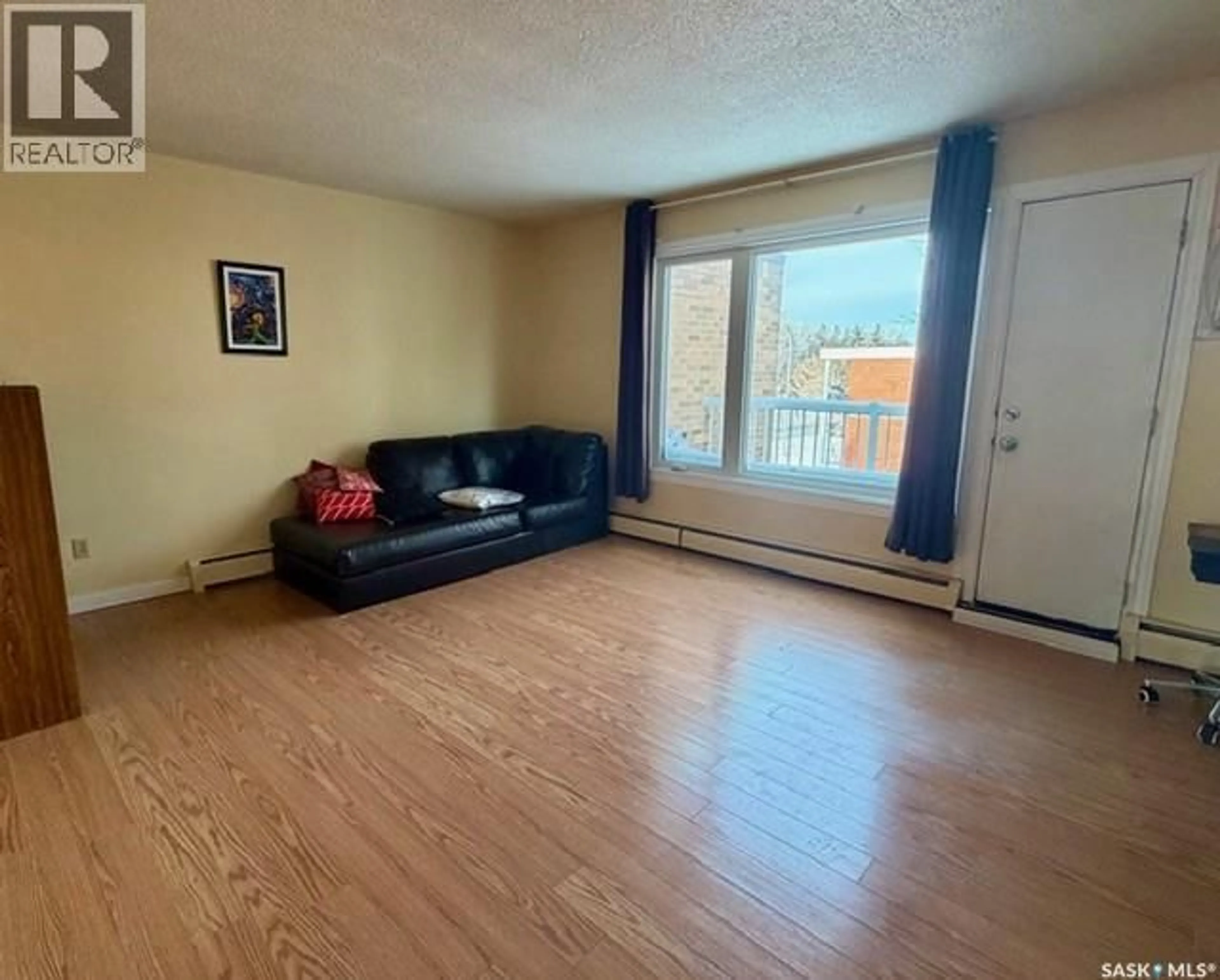 A pic of a room for 4505 - 20 RAE STREET, Regina Saskatchewan S4S3B2