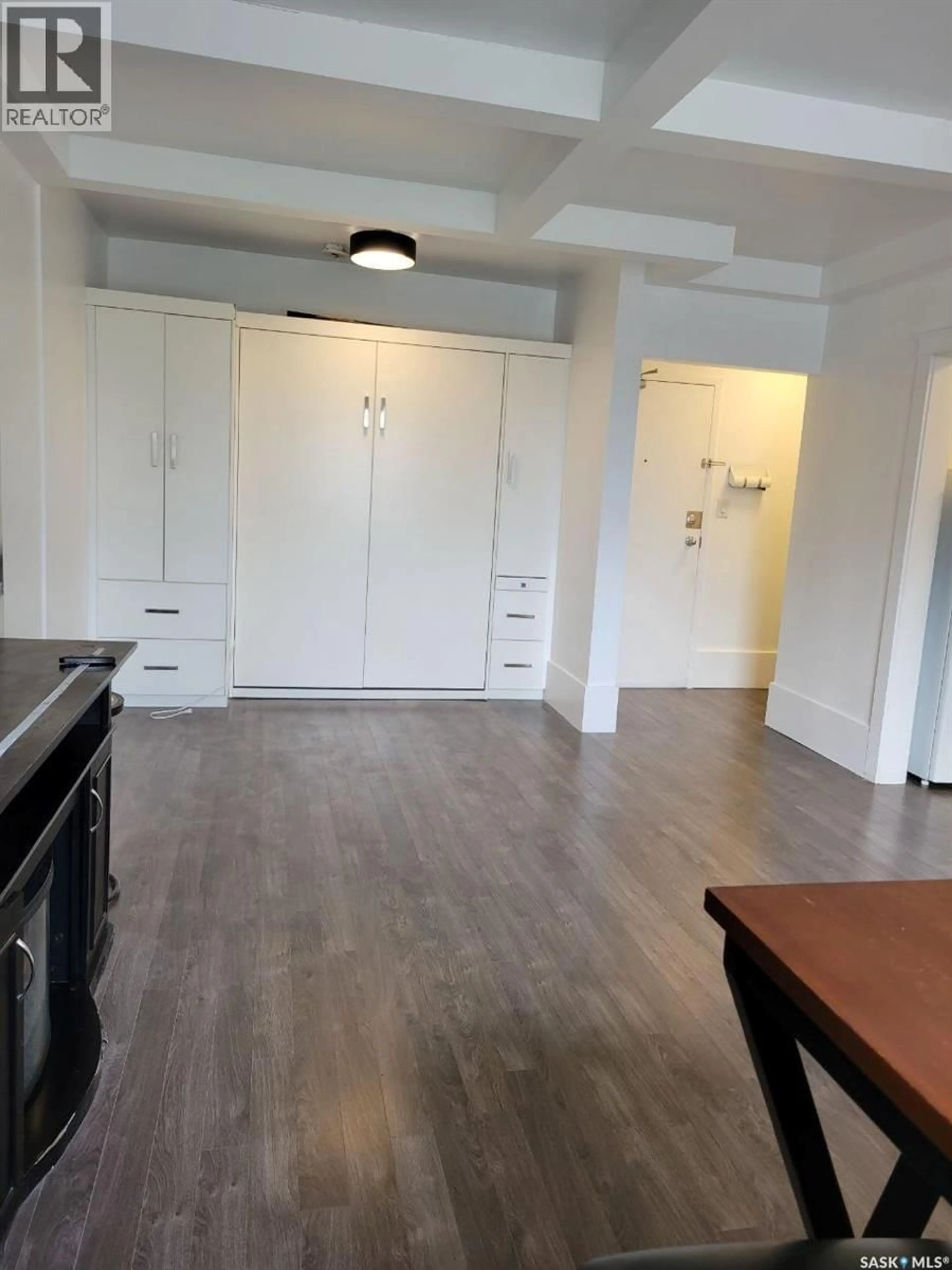 A pic of a room for 41 400 4TH AVENUE, Saskatoon Saskatchewan S7K2M3