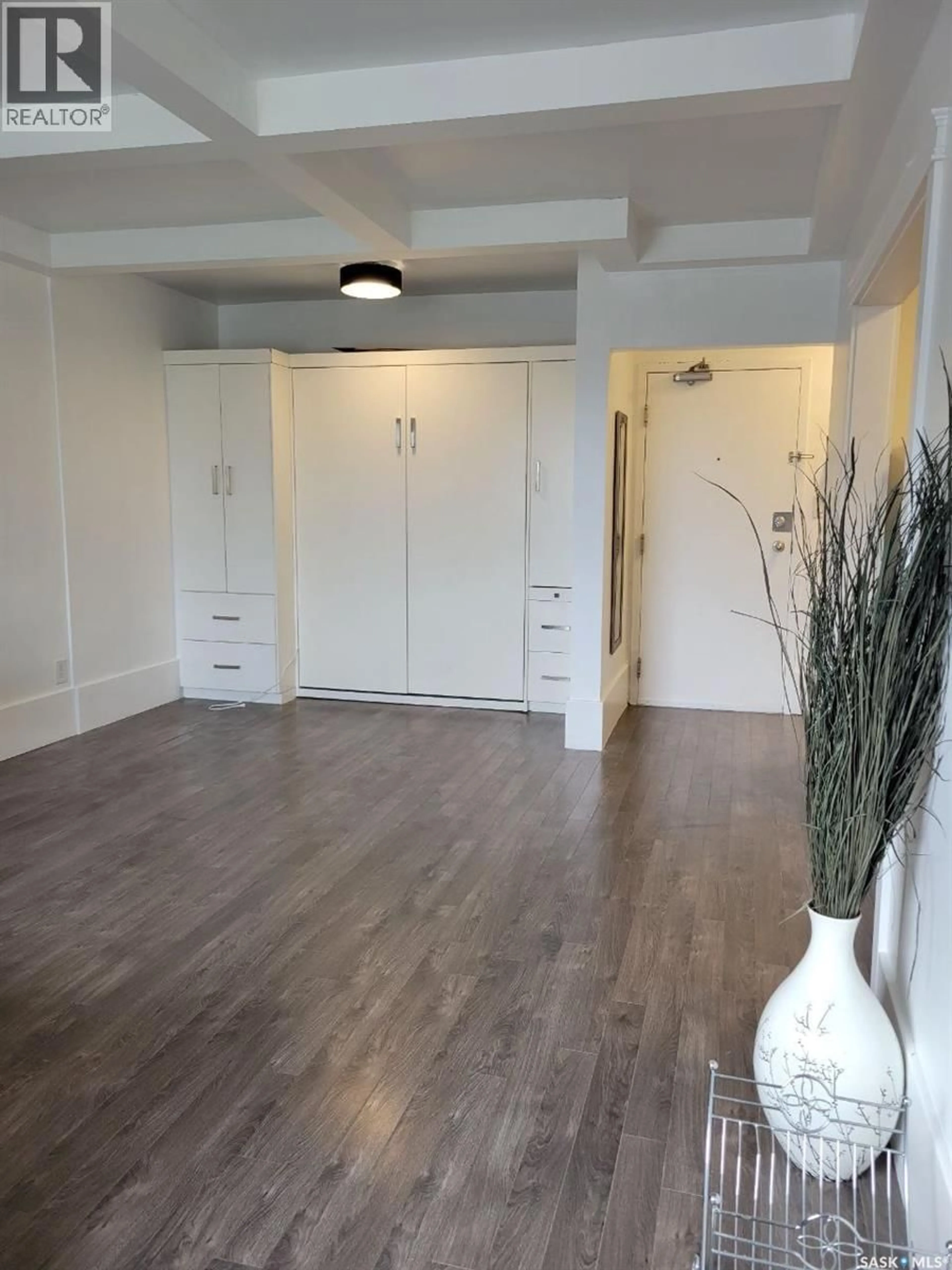 A pic of a room for 41 400 4TH AVENUE, Saskatoon Saskatchewan S7K2M3