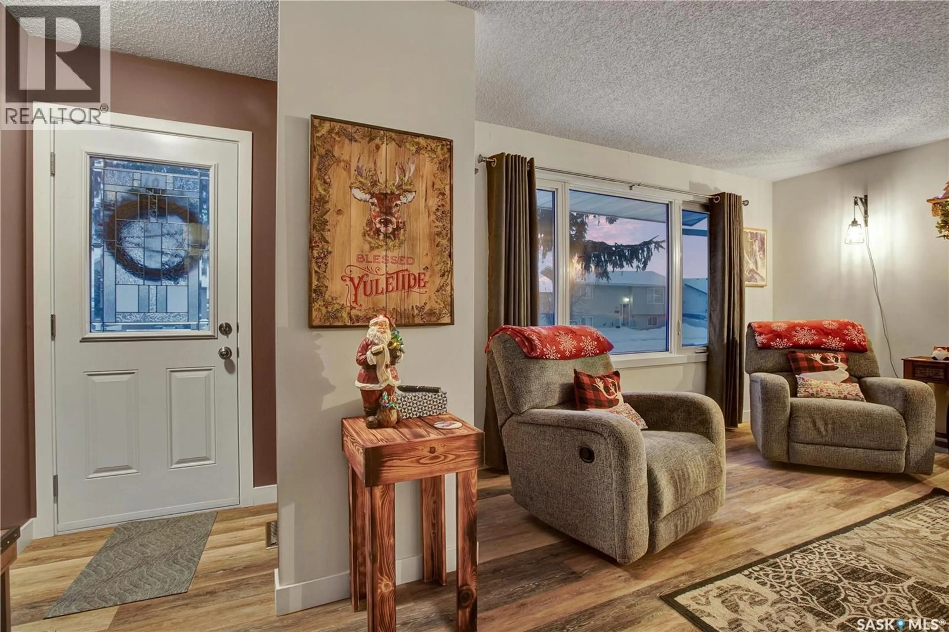 Indoor entryway for 212 2ND AVENUE, Warman Saskatchewan S0K4S0