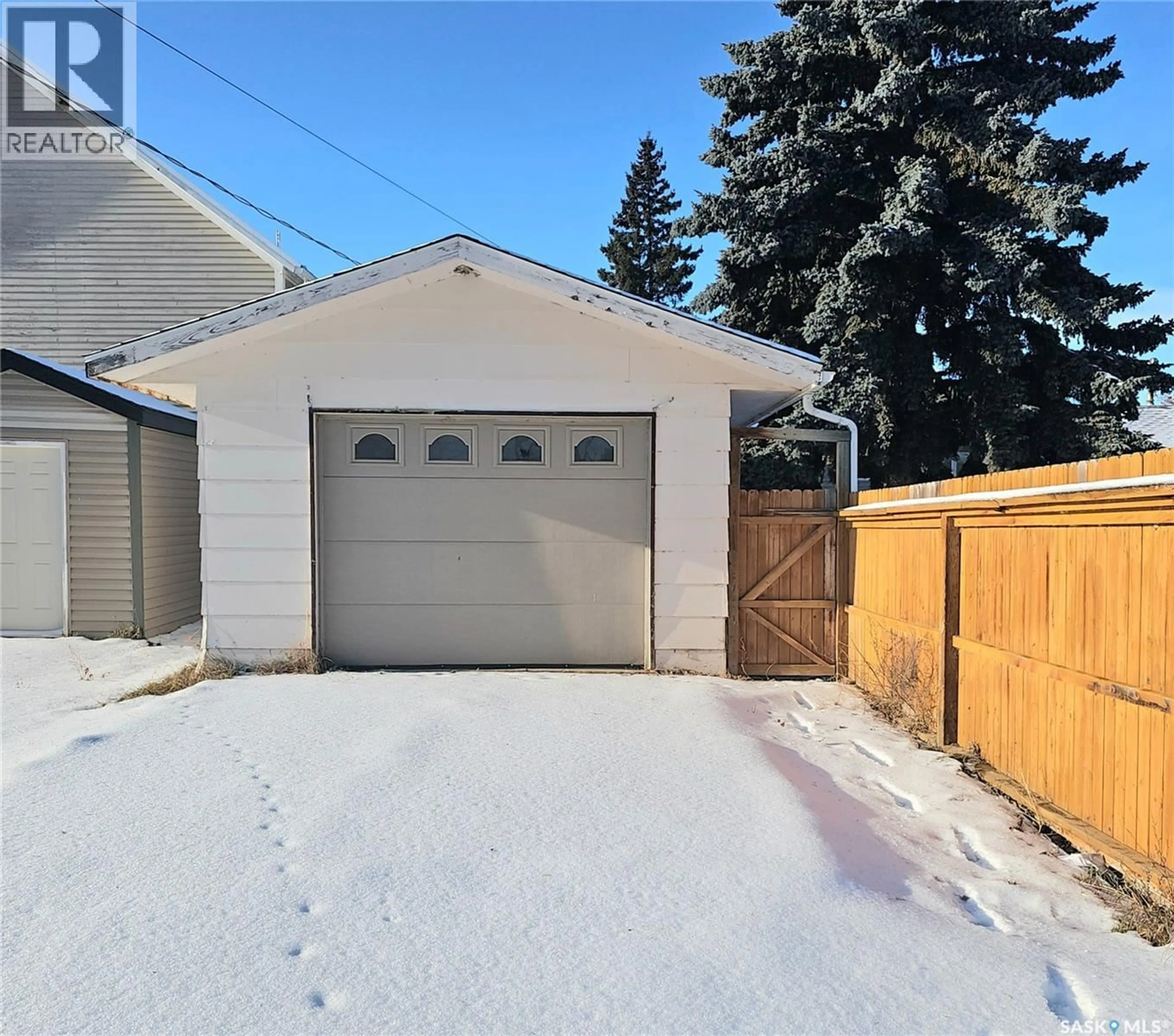 Unknown for 323 THOMPSON STREET, Herbert Saskatchewan S0H2A0