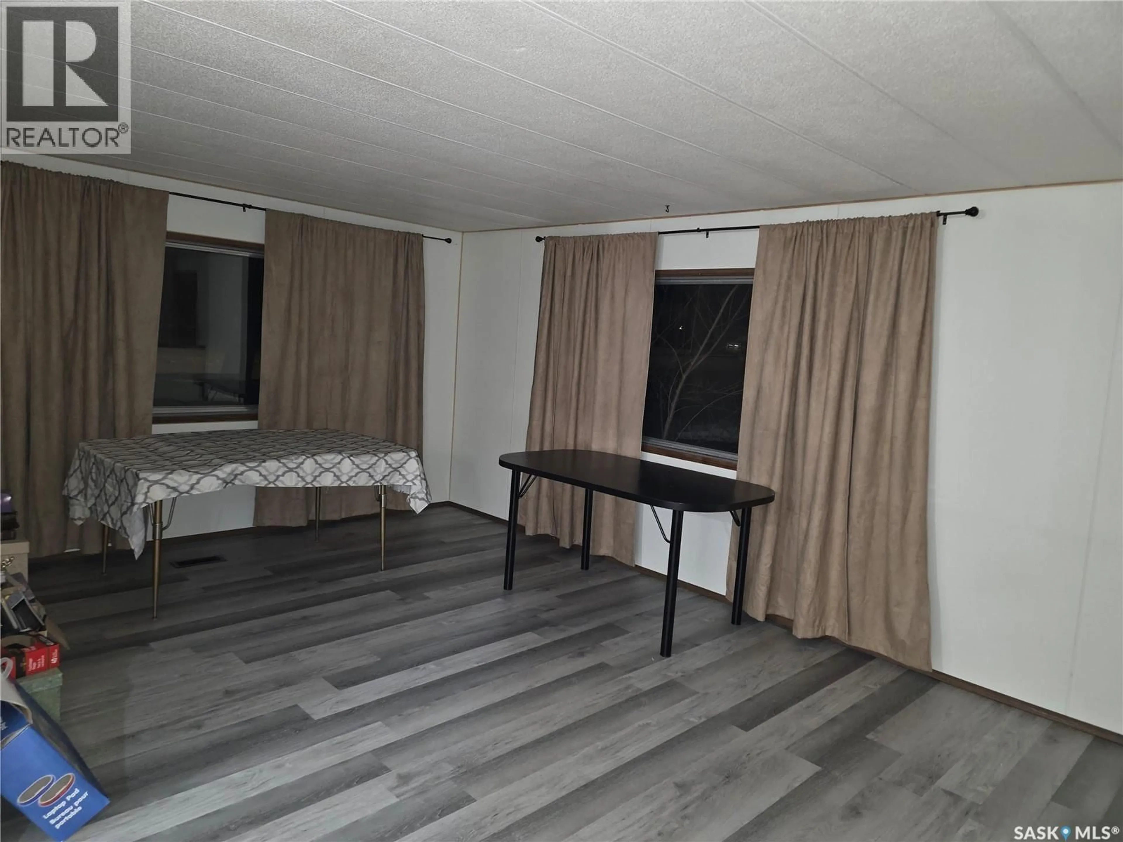 A pic of a room for 302 1ST AVENUE, Beechy Saskatchewan S0L0C0