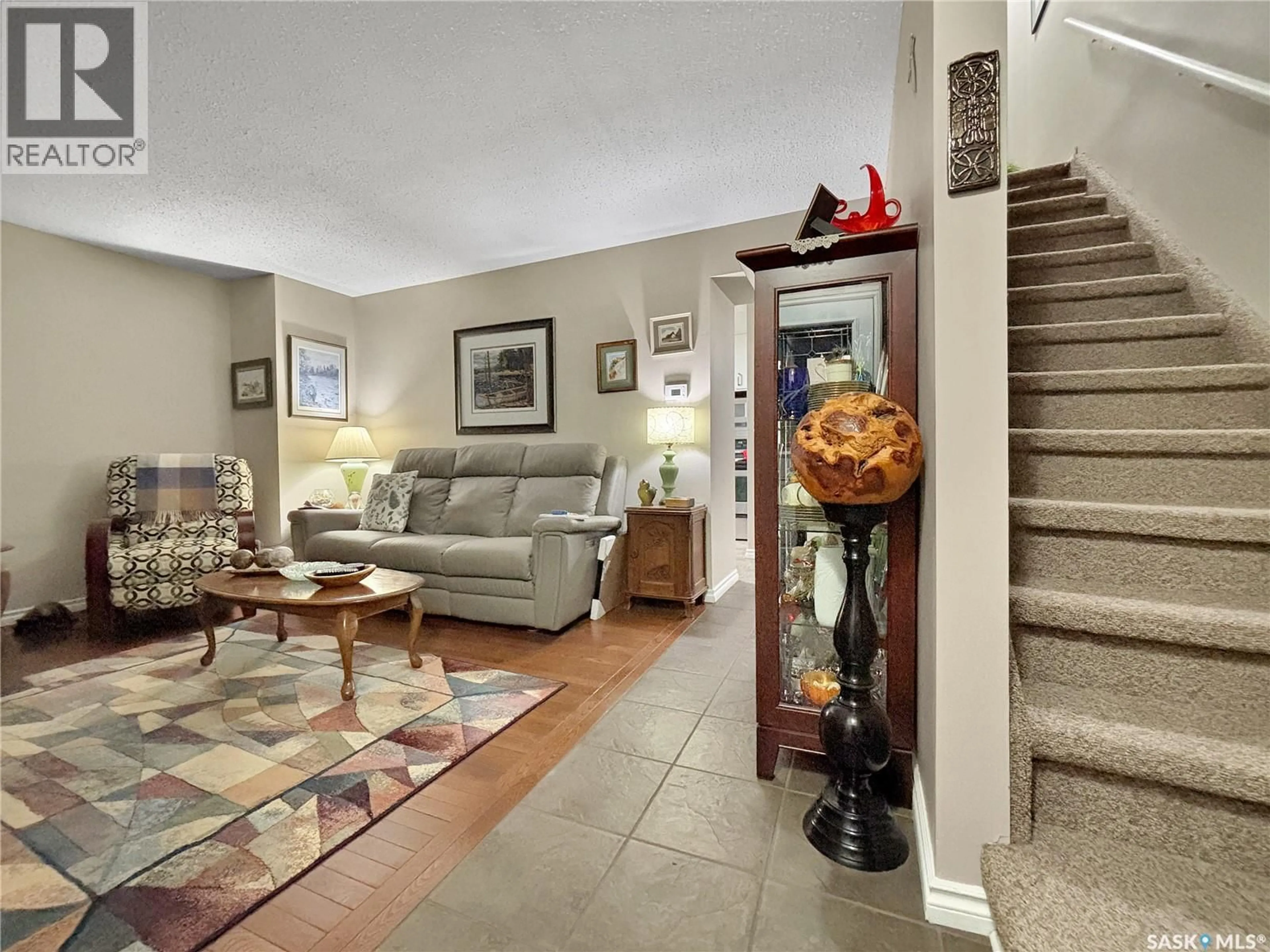 Unknown for 2004 FOLEY DRIVE, North Battleford Saskatchewan S9A3G9