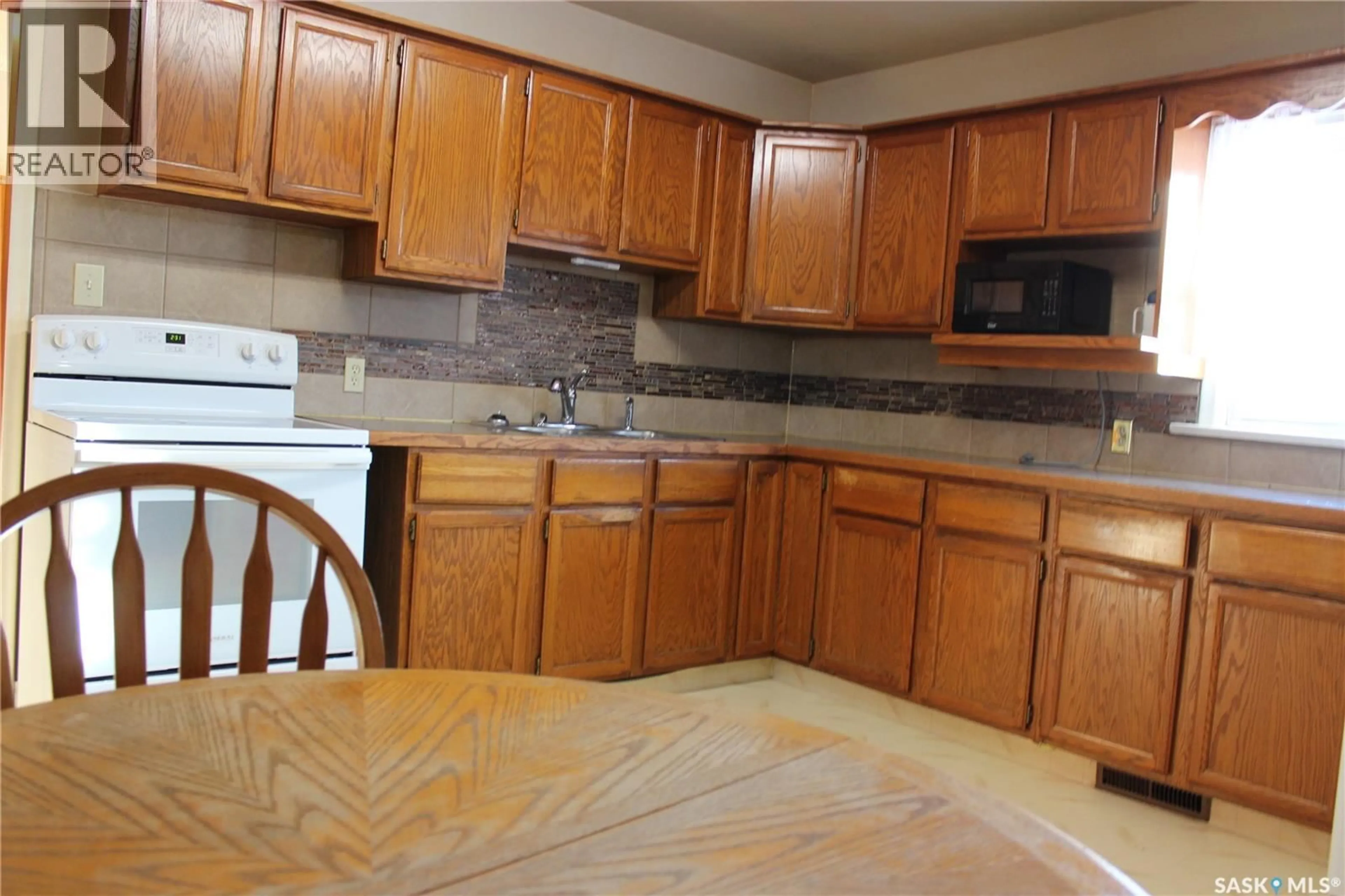 Standard kitchen, unknown for 210 TORBAY STREET, Torquay Saskatchewan S0C2L0