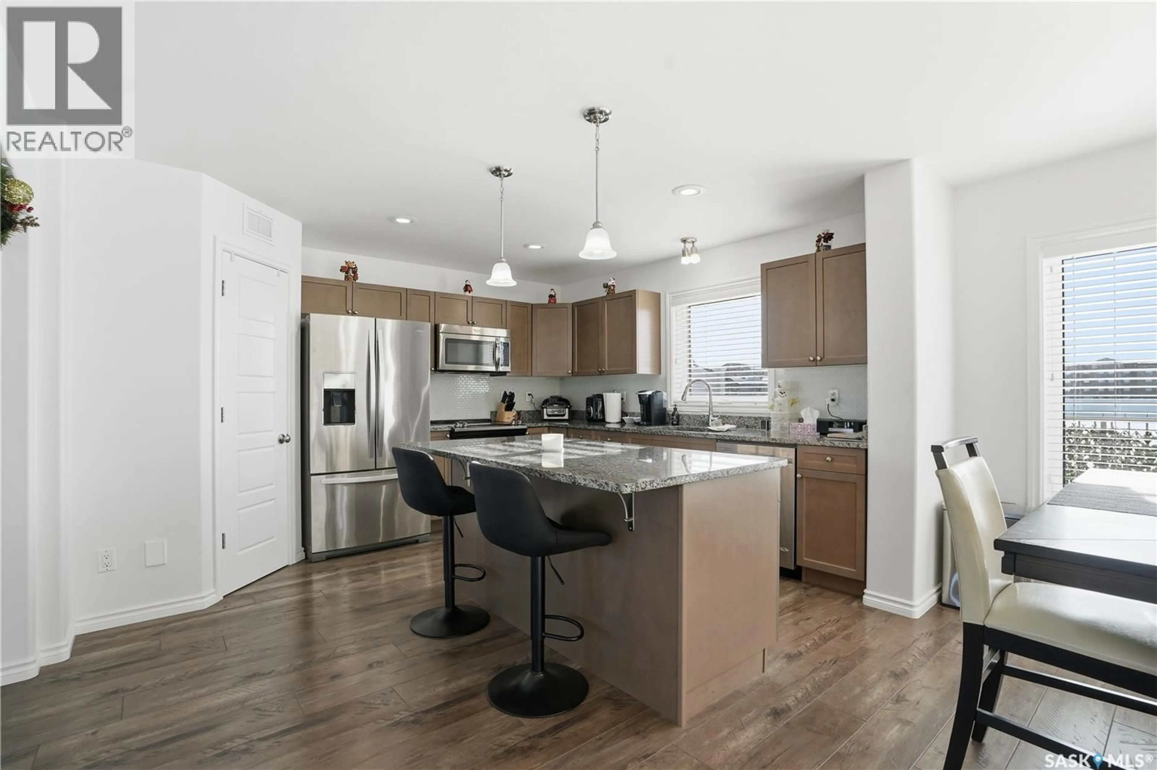 Open concept kitchen, unknown for 347 PALLISER WAY, Saskatoon Saskatchewan S7L4Y6
