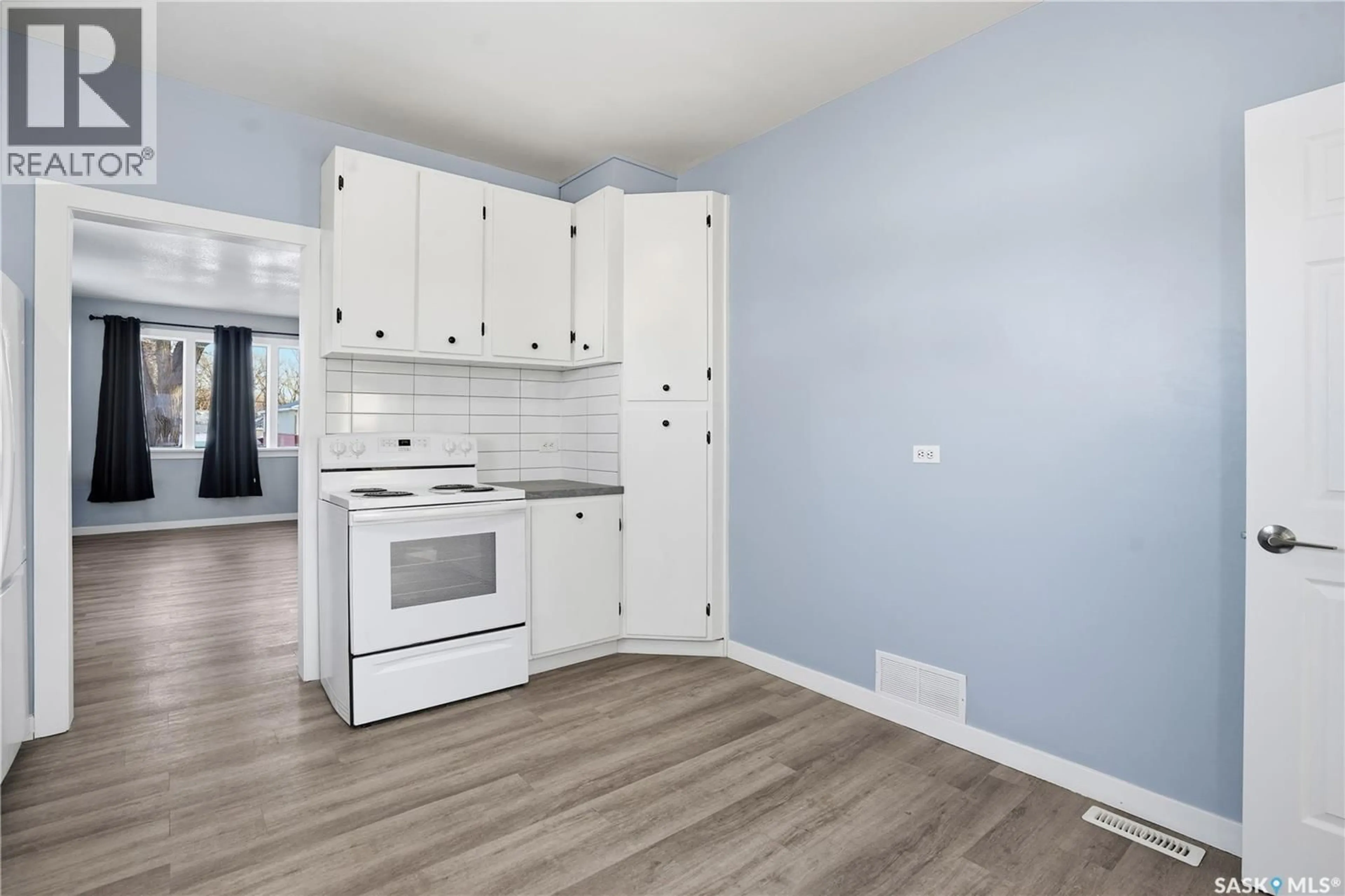 Unknown for 1300 ATHOL STREET, Regina Saskatchewan S4T3C5