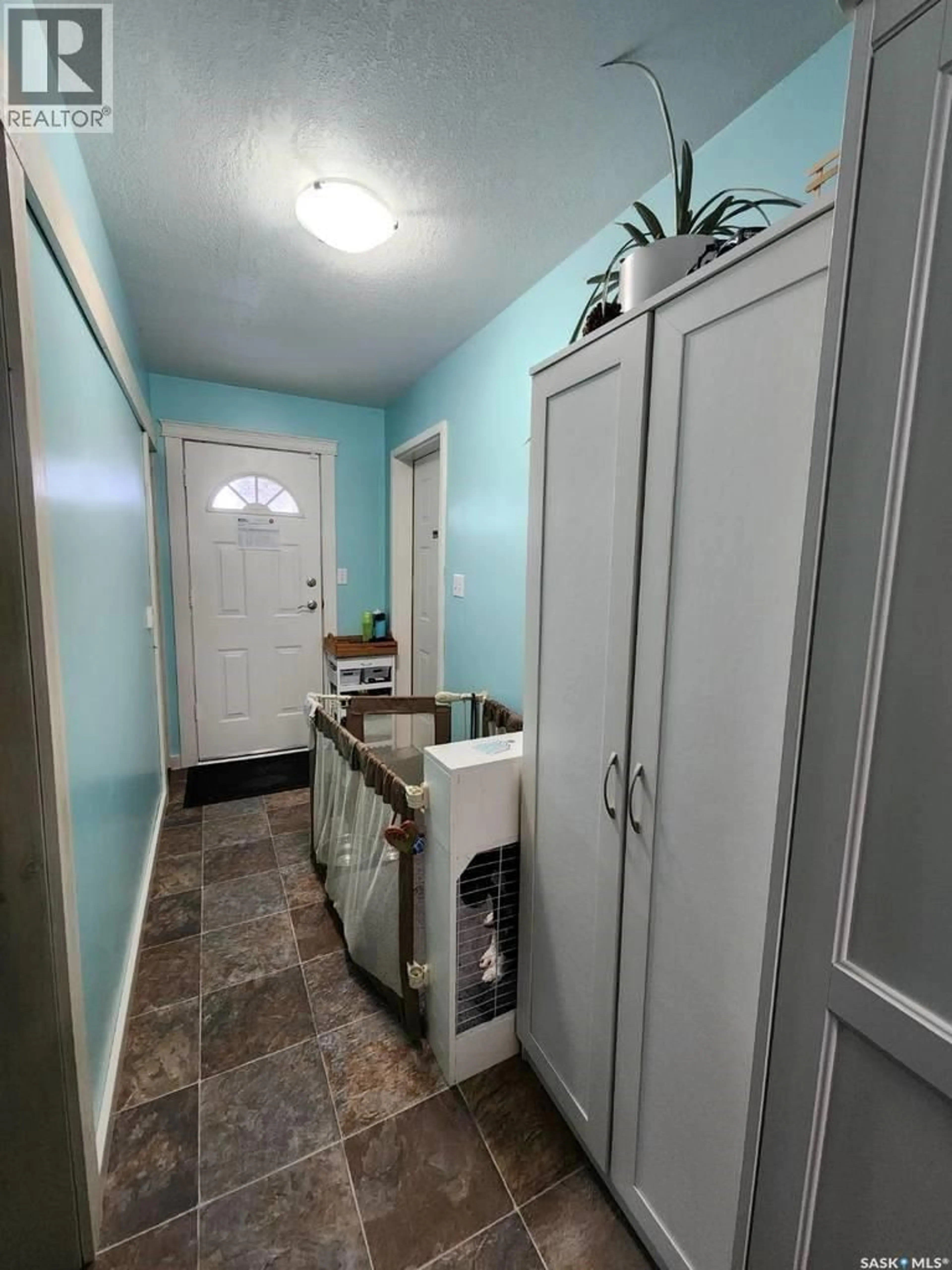 Laundry room for 706 GREY AVENUE, Grenfell Saskatchewan S0G2B0