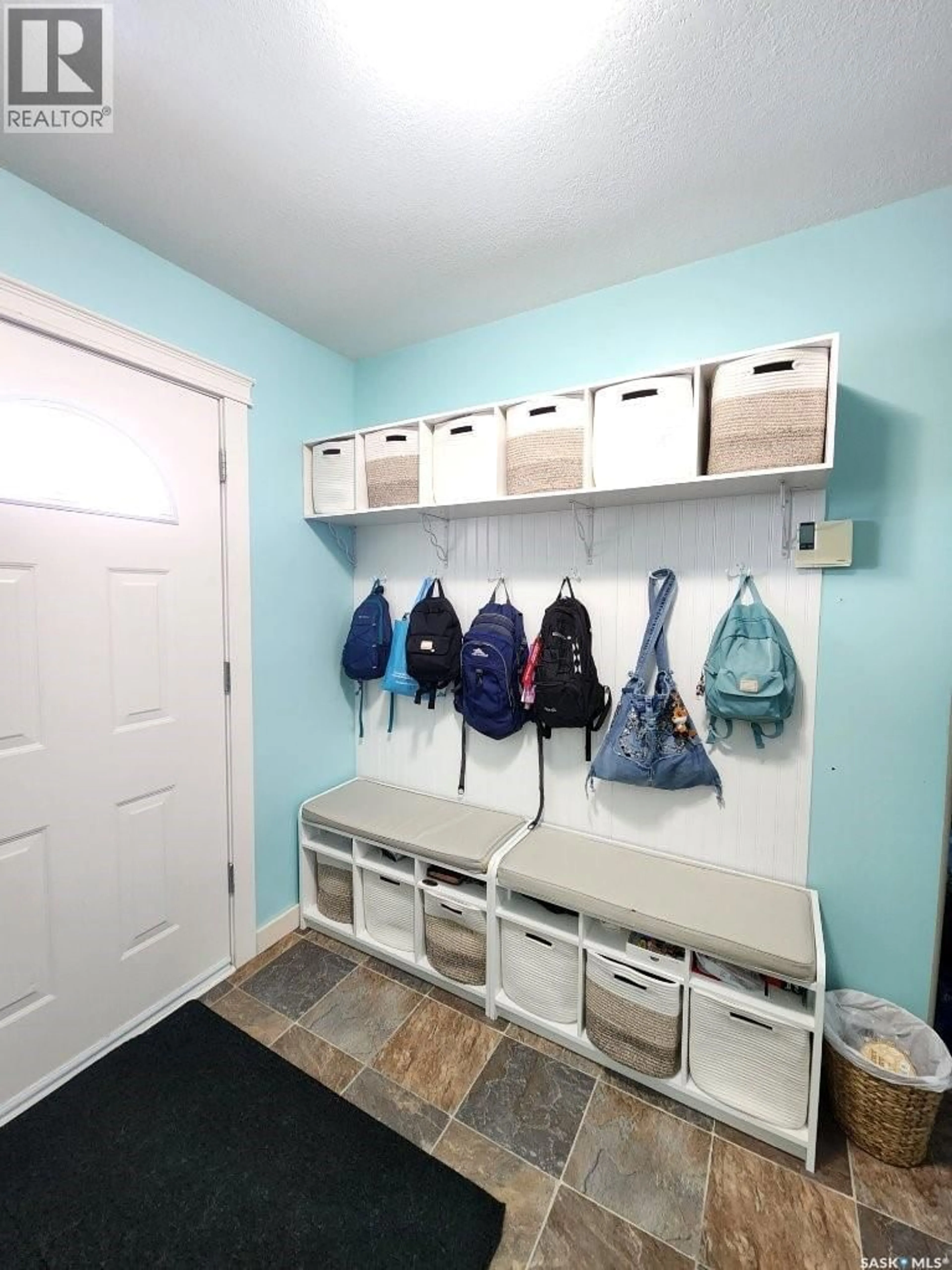 Indoor entryway for 706 GREY AVENUE, Grenfell Saskatchewan S0G2B0