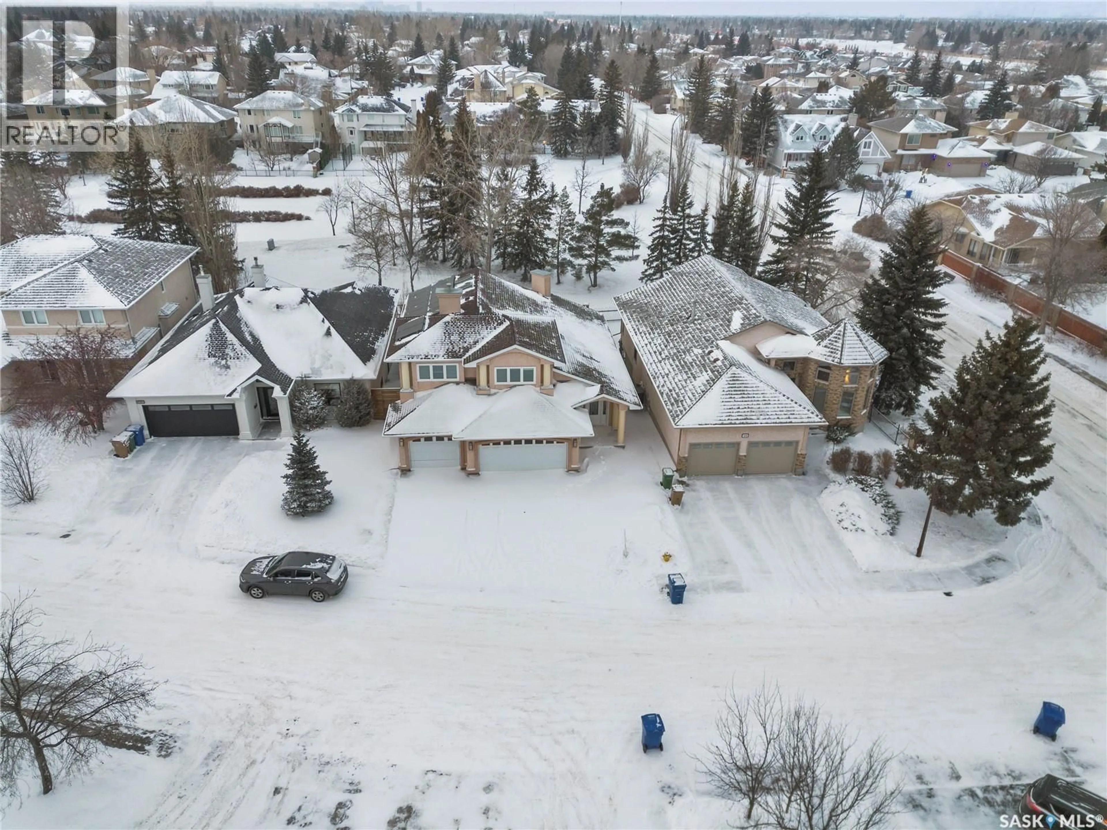 A pic from outside/outdoor area/front of a property/back of a property/a pic from drone, street for 5006 WASCANA VISTA COURT, Regina Saskatchewan S4V2S2