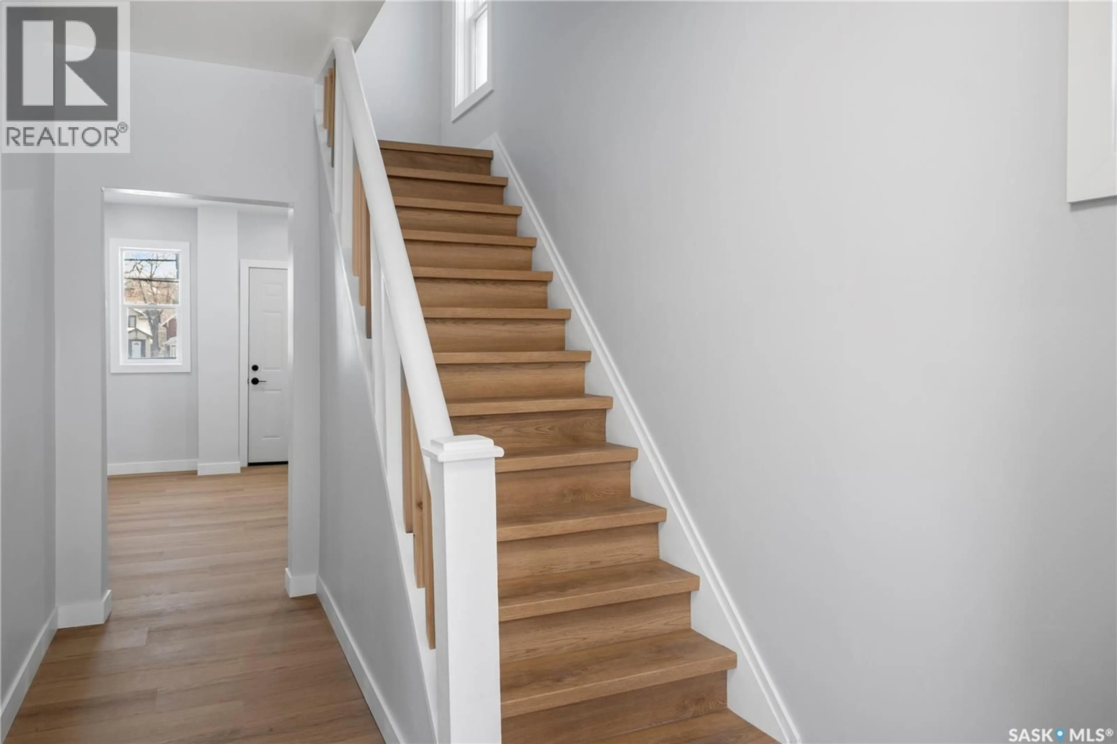 Stairs for 2111 OSLER STREET, Regina Saskatchewan S4P1W7