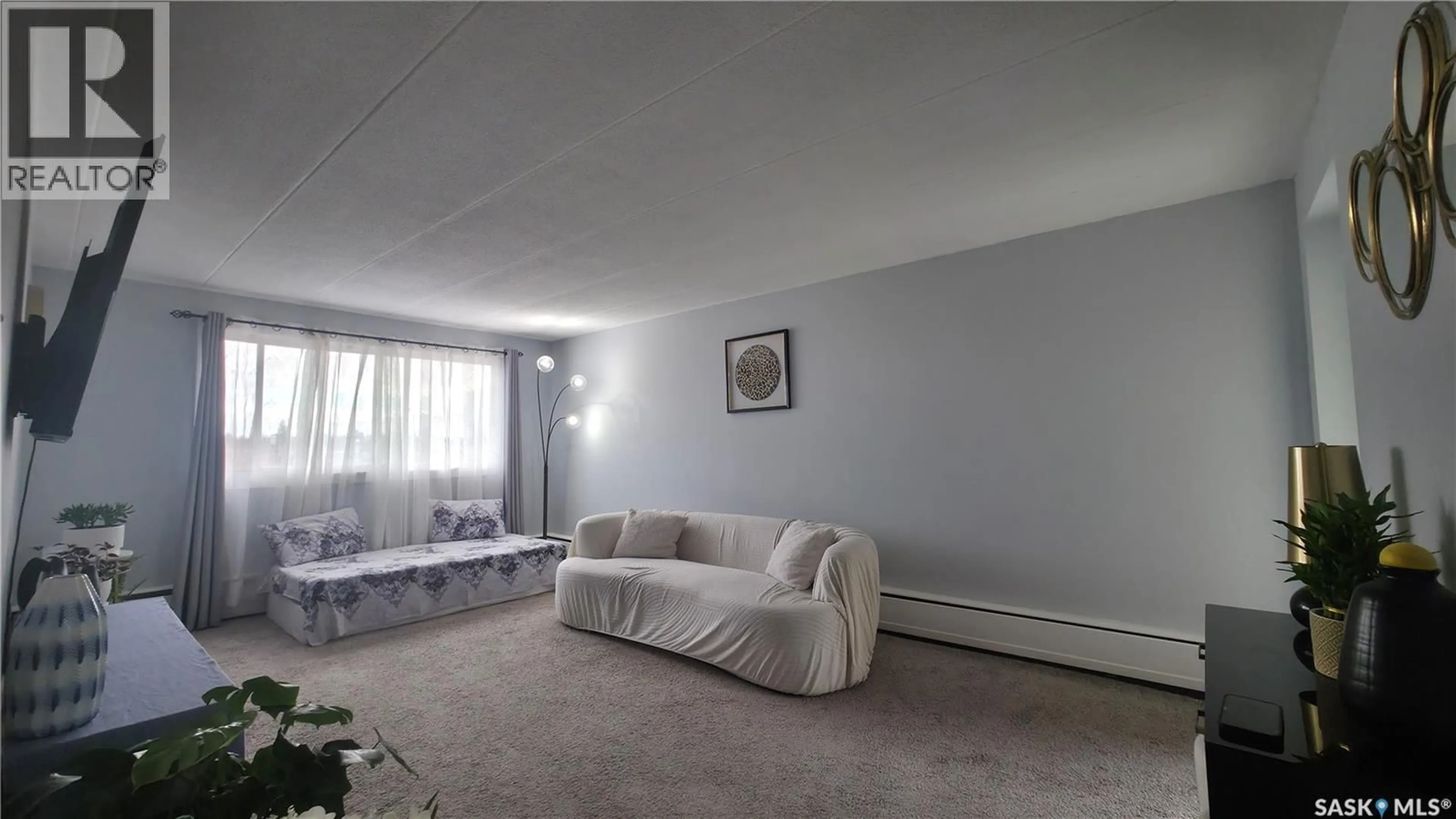 A pic of a room for 17 - 2620 5TH AVENUE N, Regina Saskatchewan S4R5E5