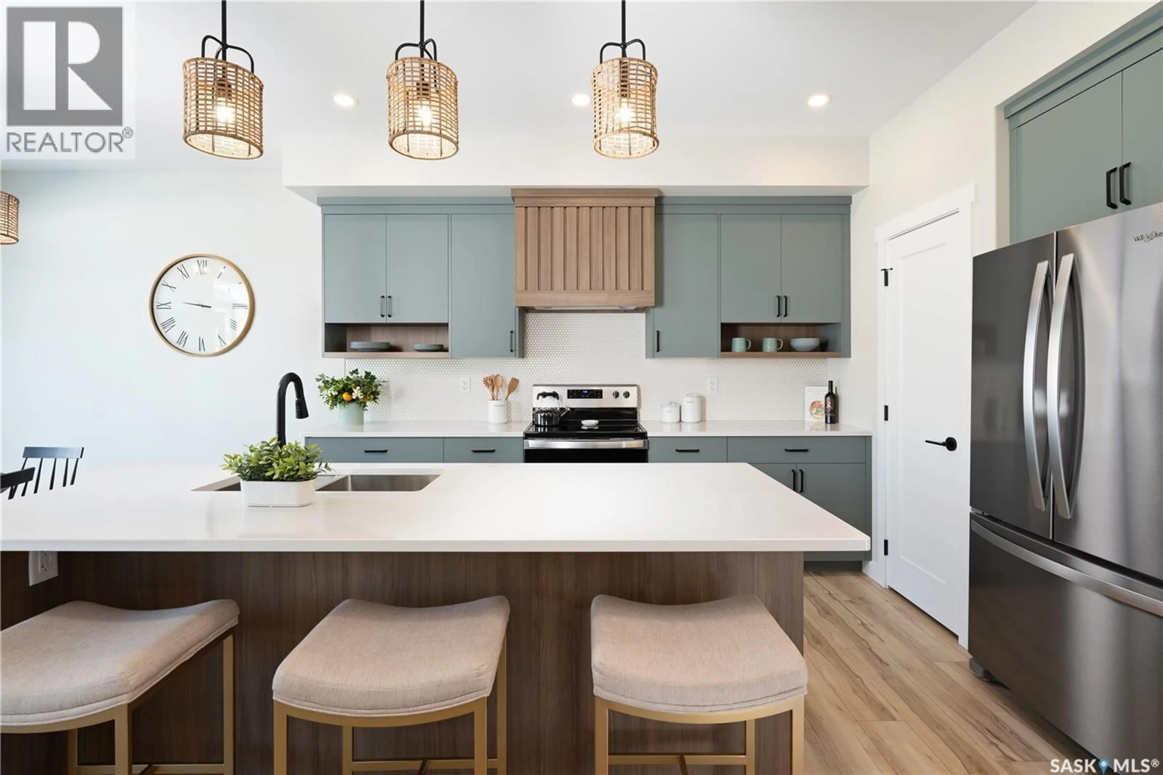 Contemporary kitchen, unknown for 121 YUEL CRESCENT, Saskatoon Saskatchewan S7W1L1